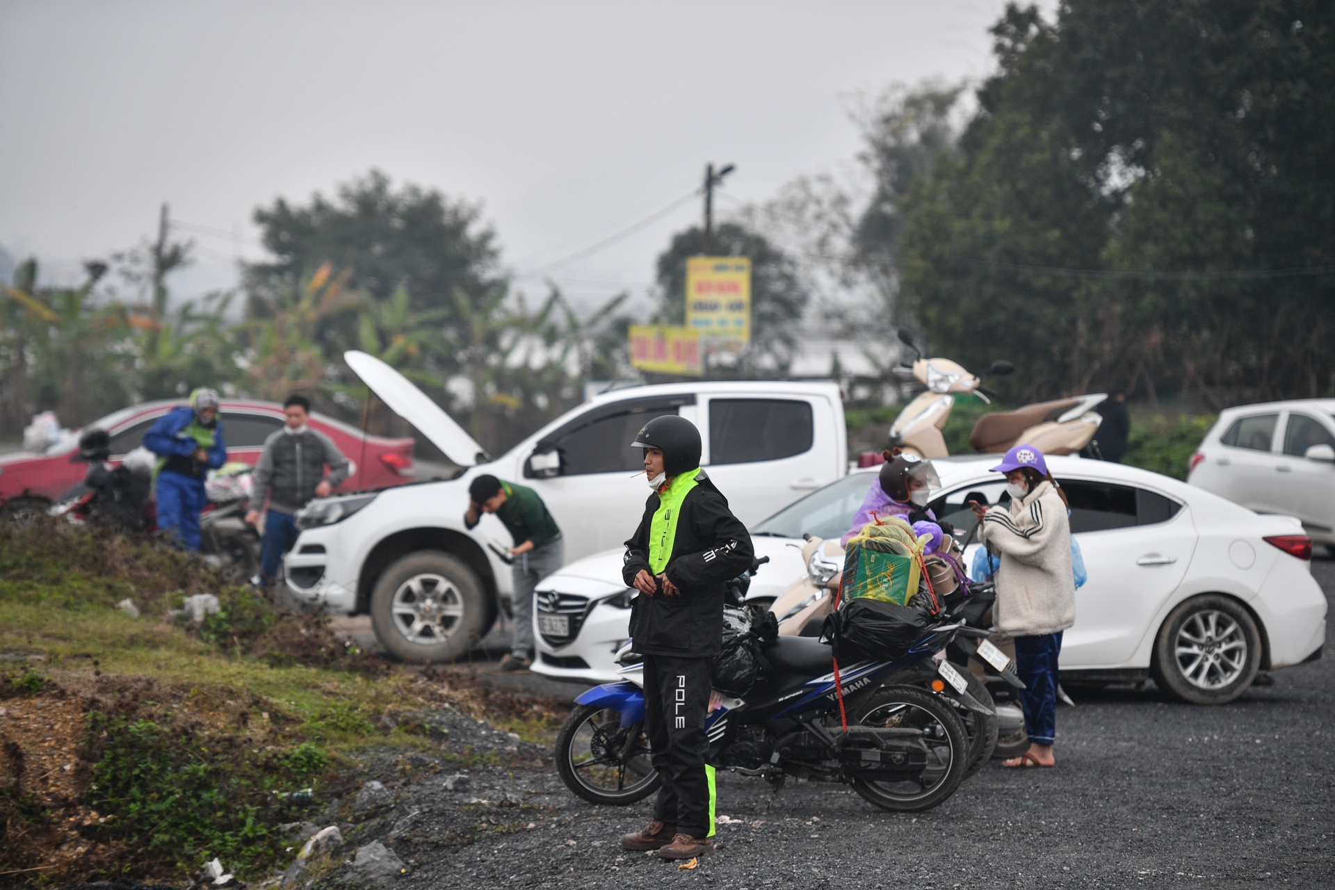 nguoi dan do ve Ha Noi sau Tet anh 8