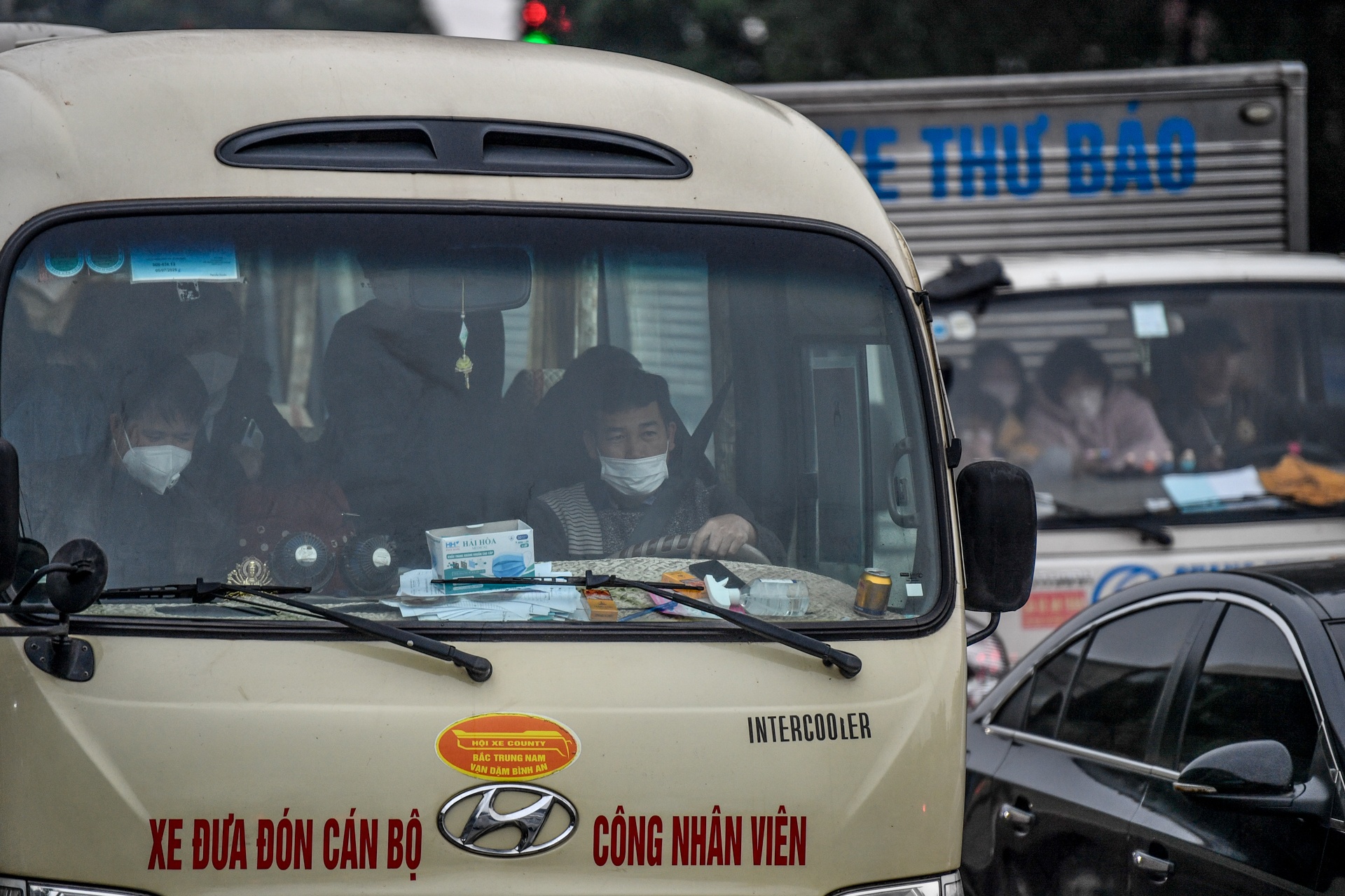 nguoi dan do ve Ha Noi sau Tet anh 6