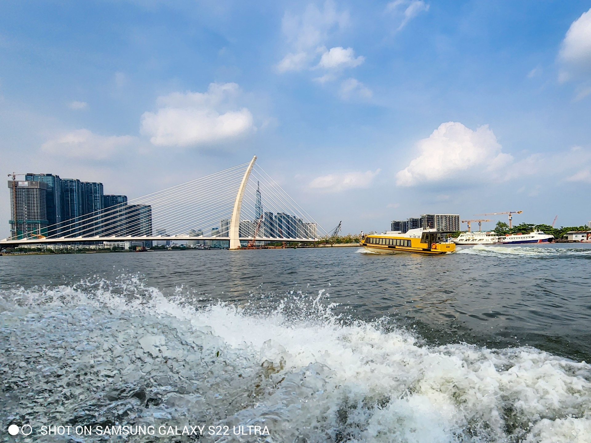 S22 Ultra chup dem anh 6