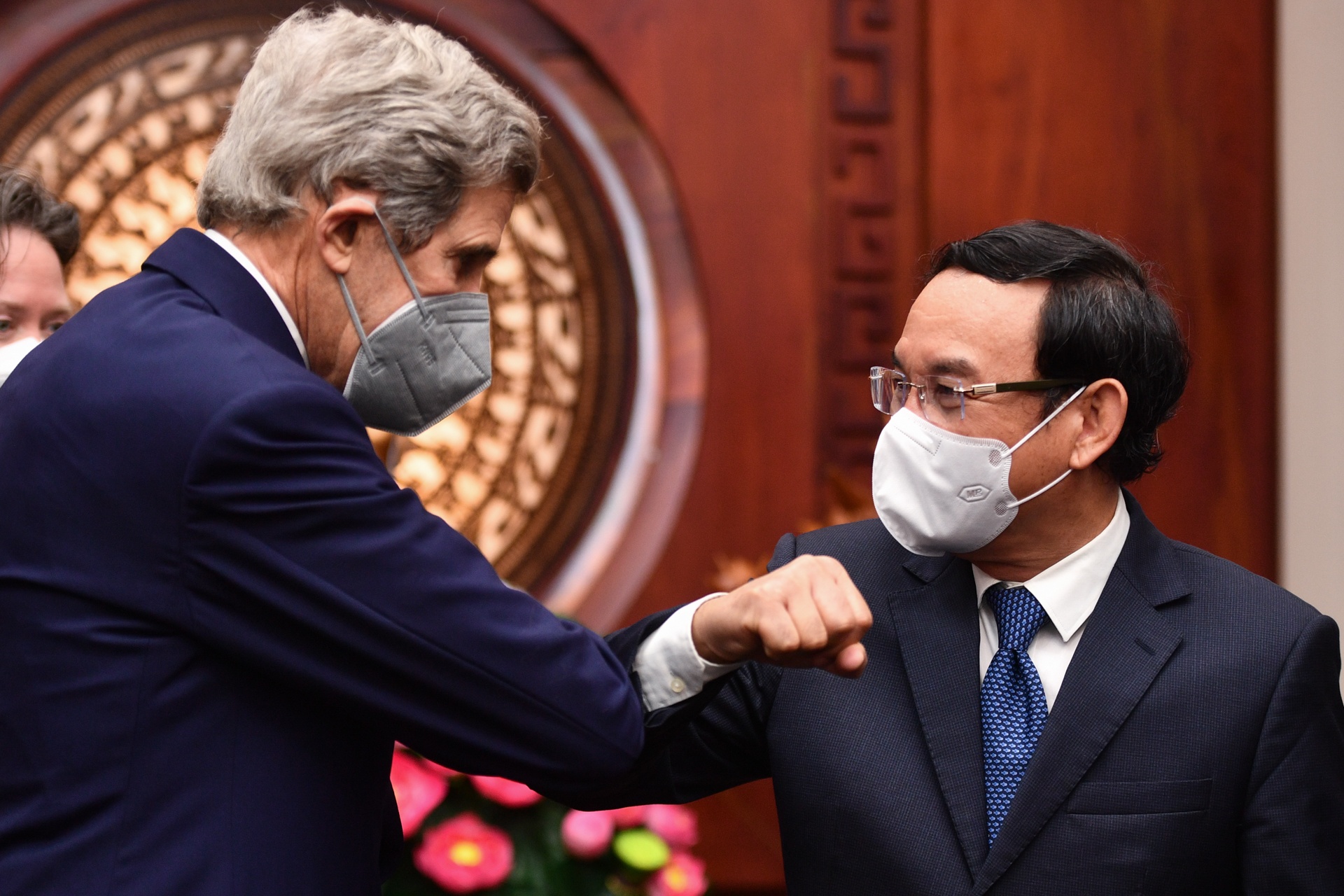 Ong John Kerry: Viet Nam co the dan dau ve nang luong xanh hinh anh