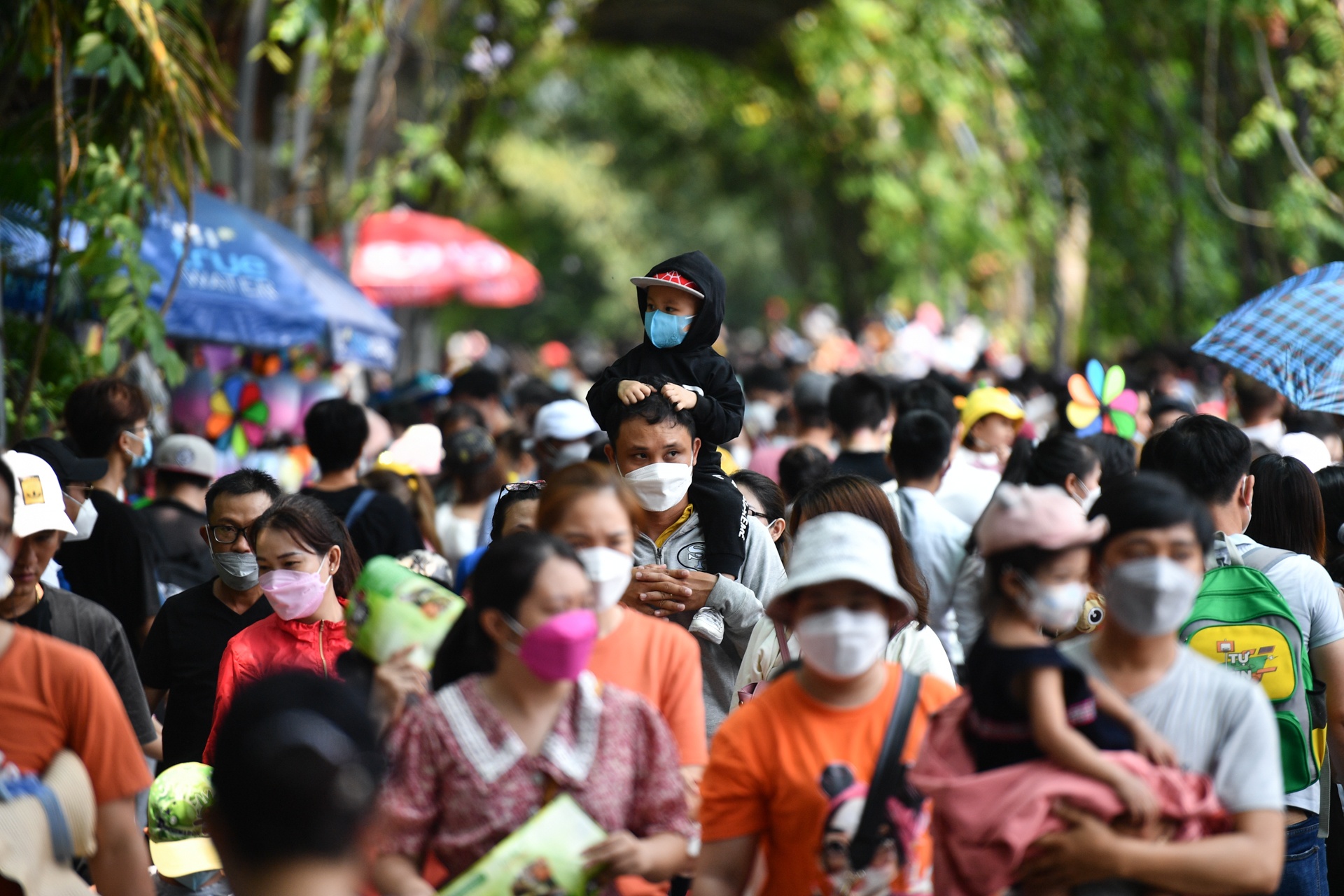 Thảo Cầm Viên đông đúc ngày giỗ Tổ ảnh 7 Thao Cam Vien dong duc ngay gio To anh 7