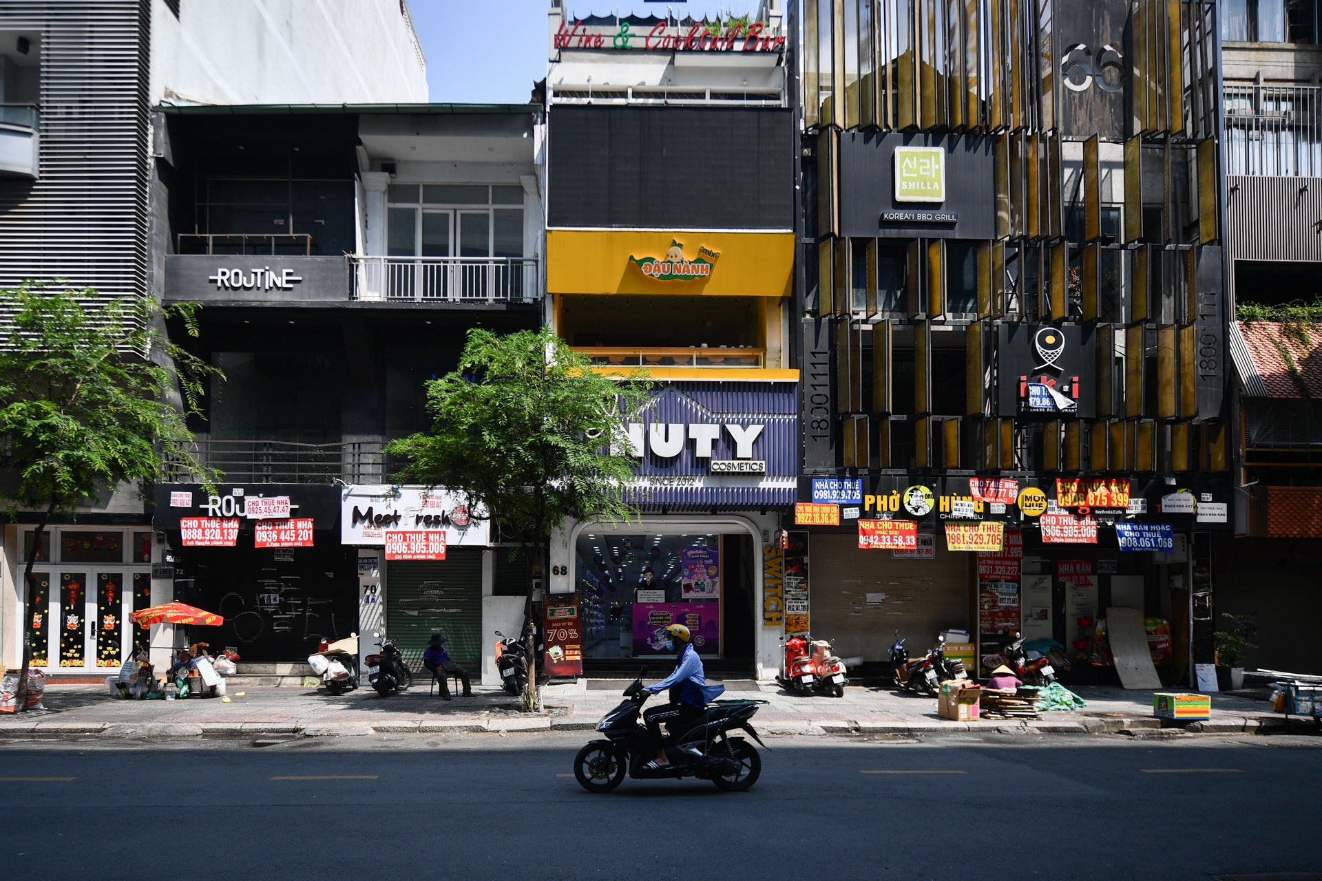 hang rong mat bang pho vang quan 1 anh 1