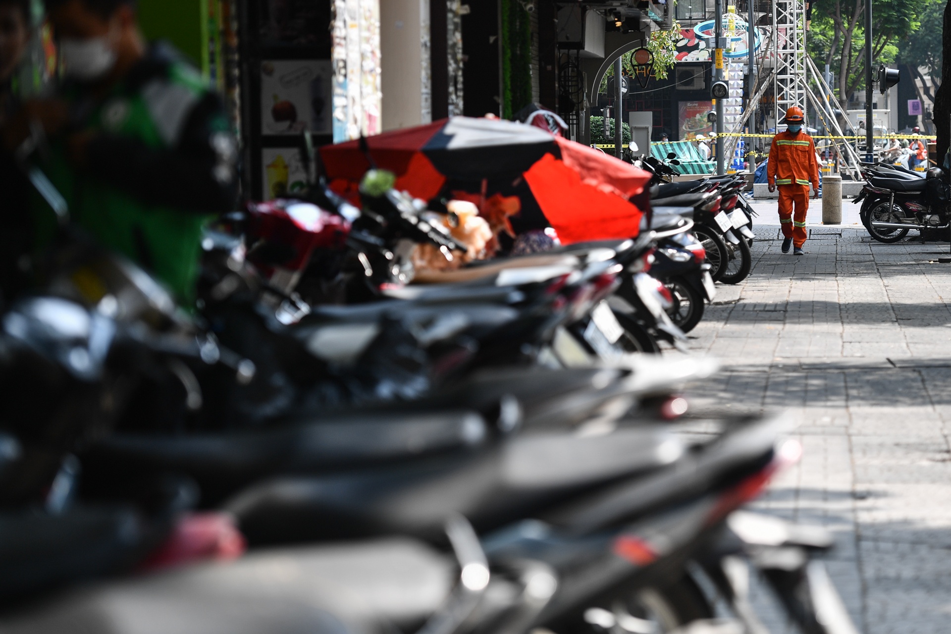 hang rong mat bang pho vang quan 1 anh 5