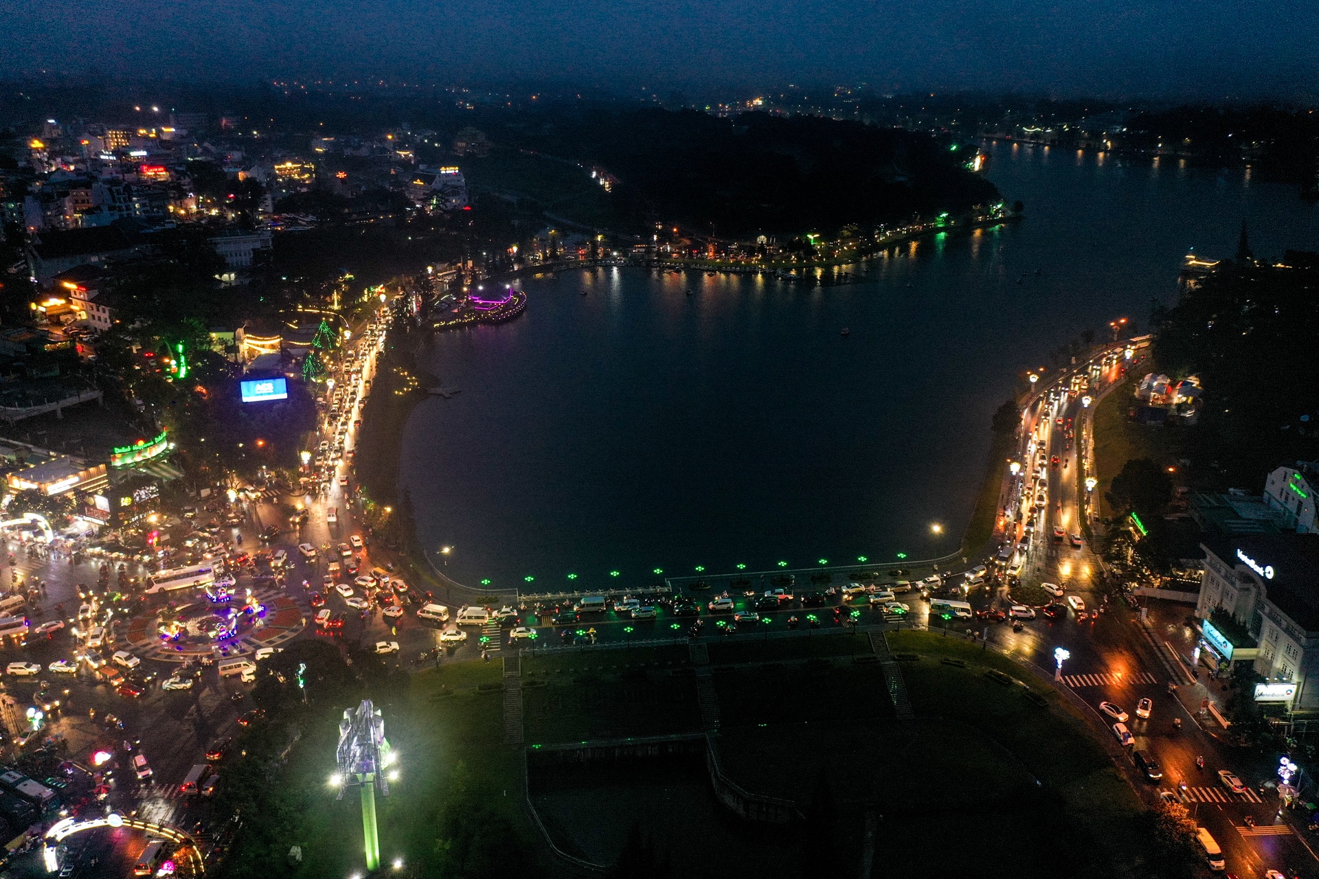 TP Da Lat nghi le 30/4 anh 3