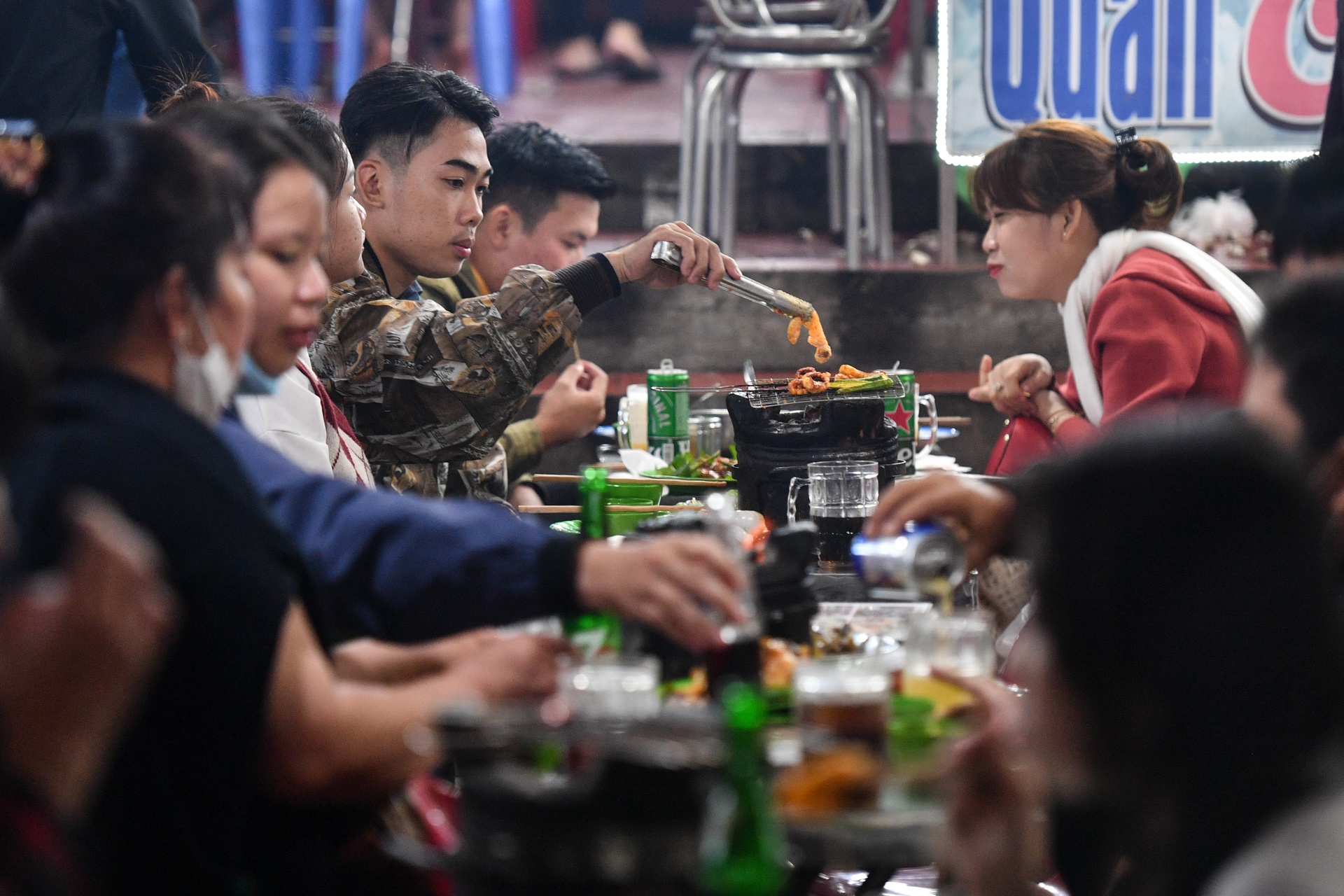 chợ đêm Đà Lạt đông đúc trong dịp lễ 30/4 ảnh 2 cho dem Da Lat dong duc trong dip le 30/4 anh 2