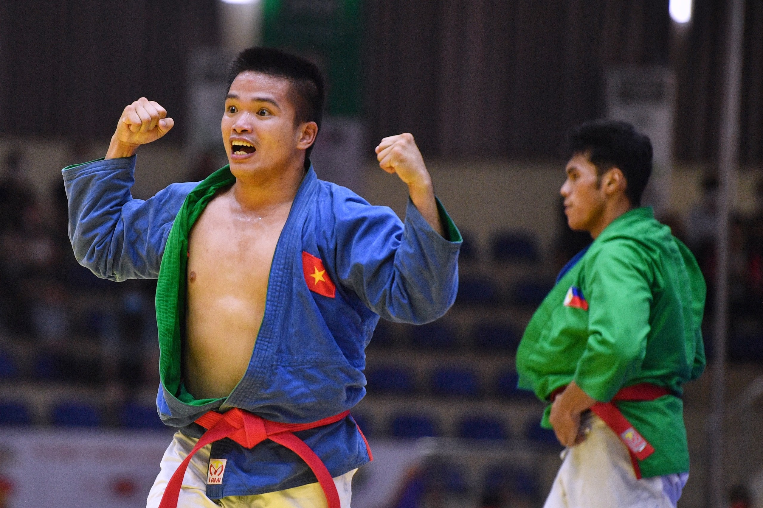 Viet Nam gianh duy chuong vang anh 2