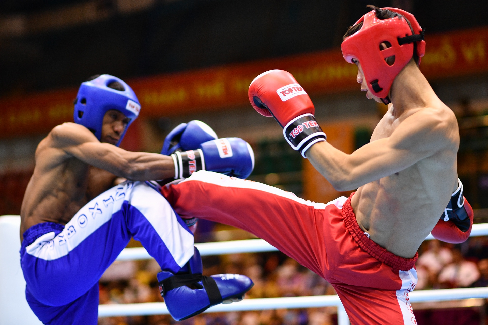 5 HCV kickboxing anh 3