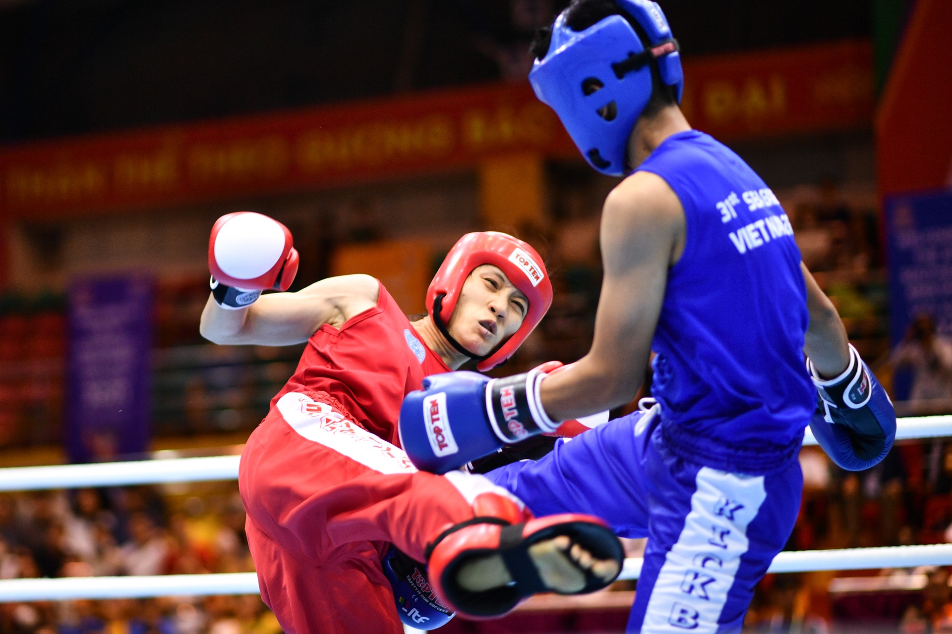 Hang Nga HCV sea games kickboxing anh 5