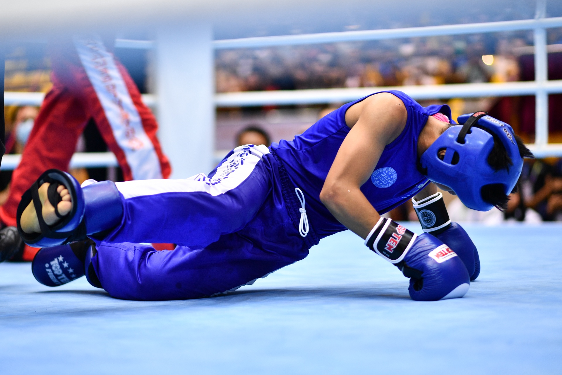 Hang Nga HCV sea games kickboxing anh 7