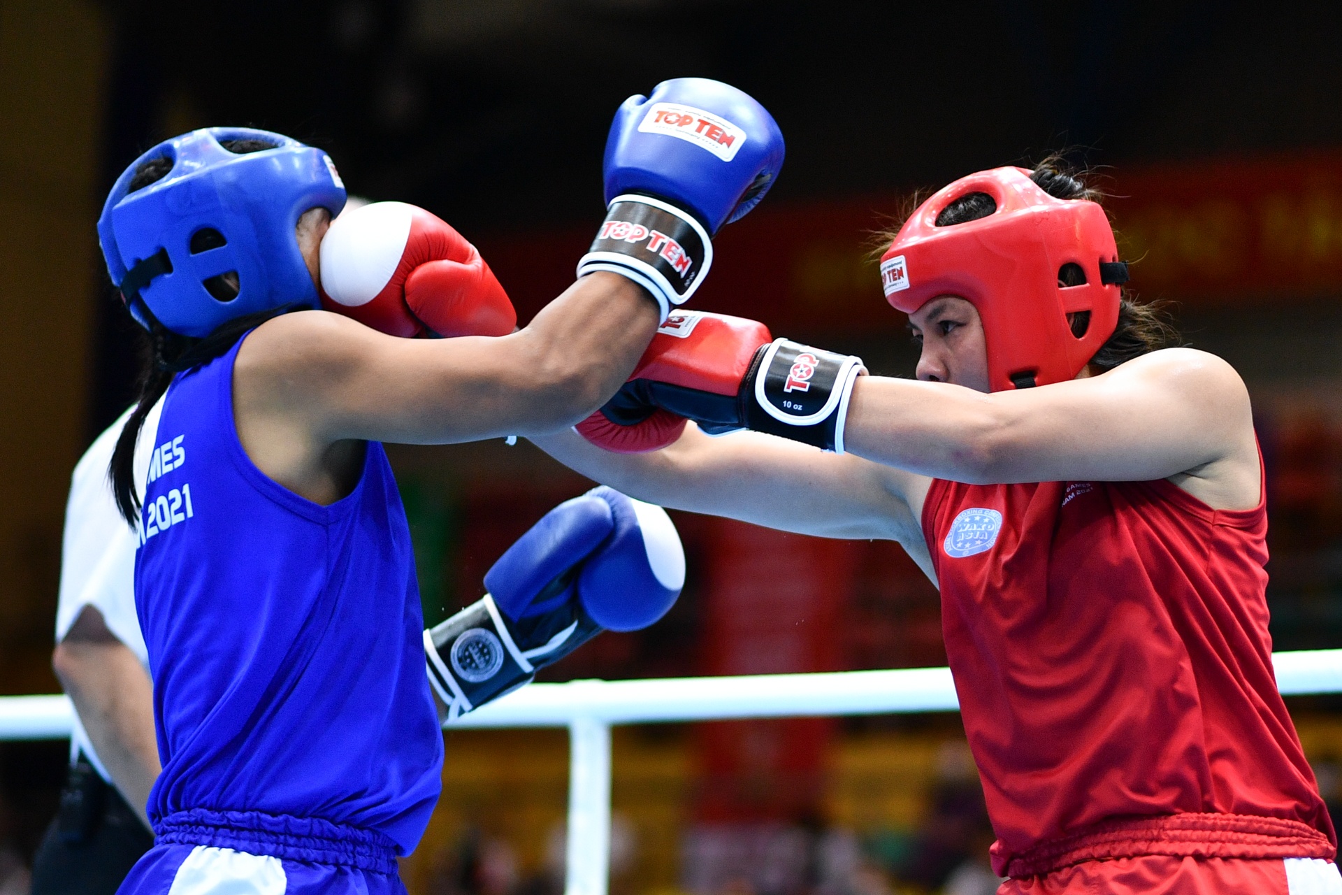 5 HCV kickboxing anh 6