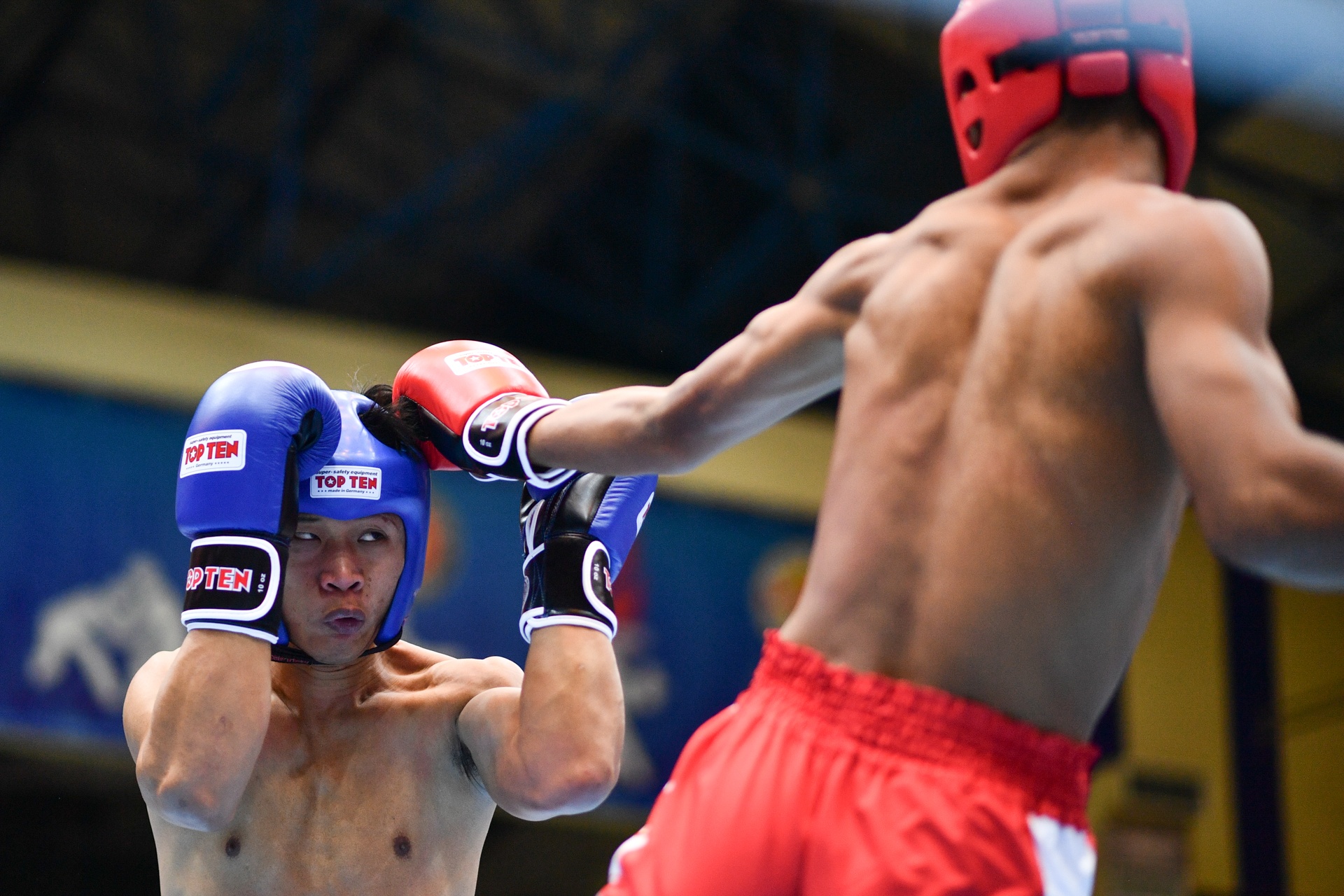 HCV kickboxing anh 5