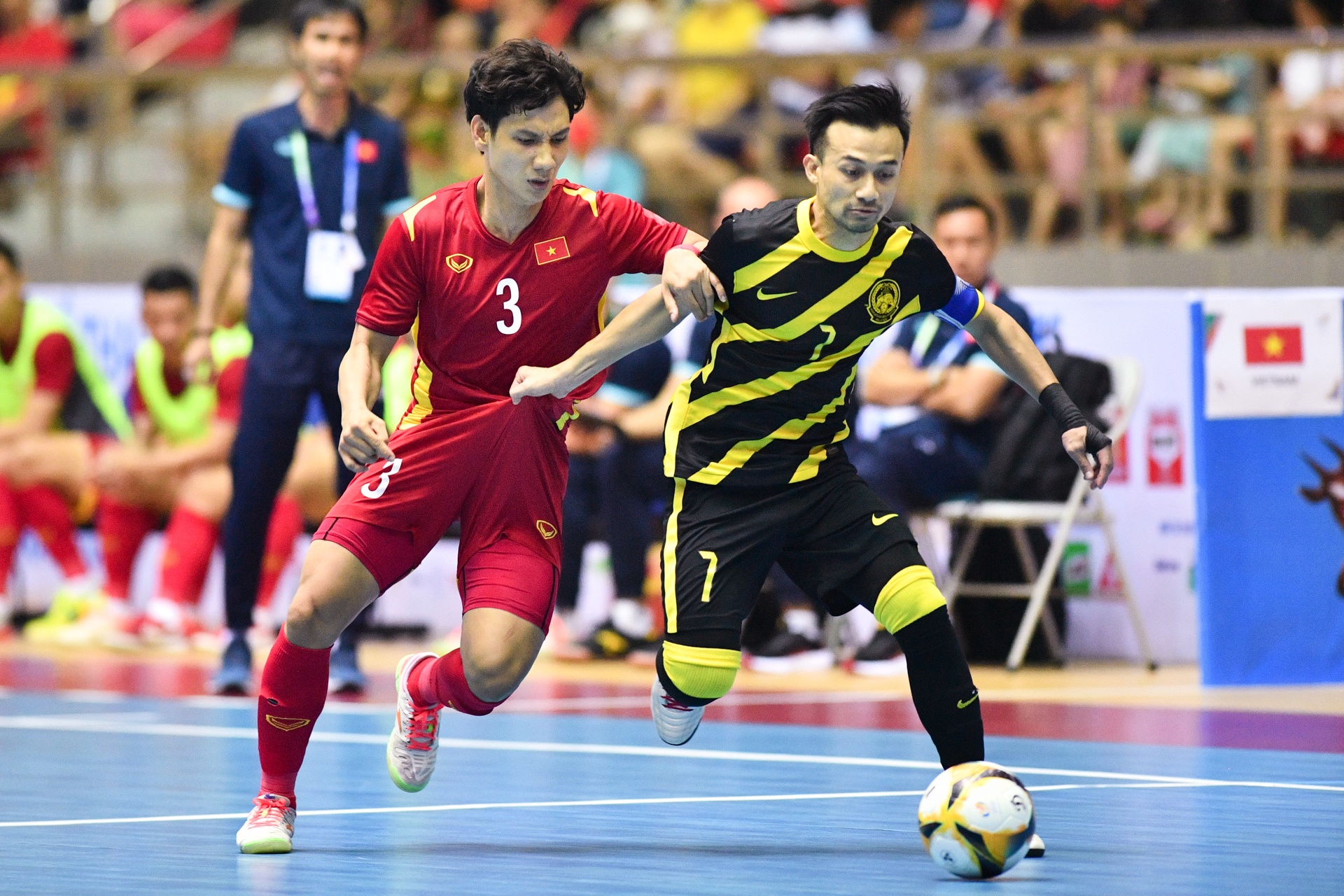 Futsal Viet Nam thang Malaysia anh 4