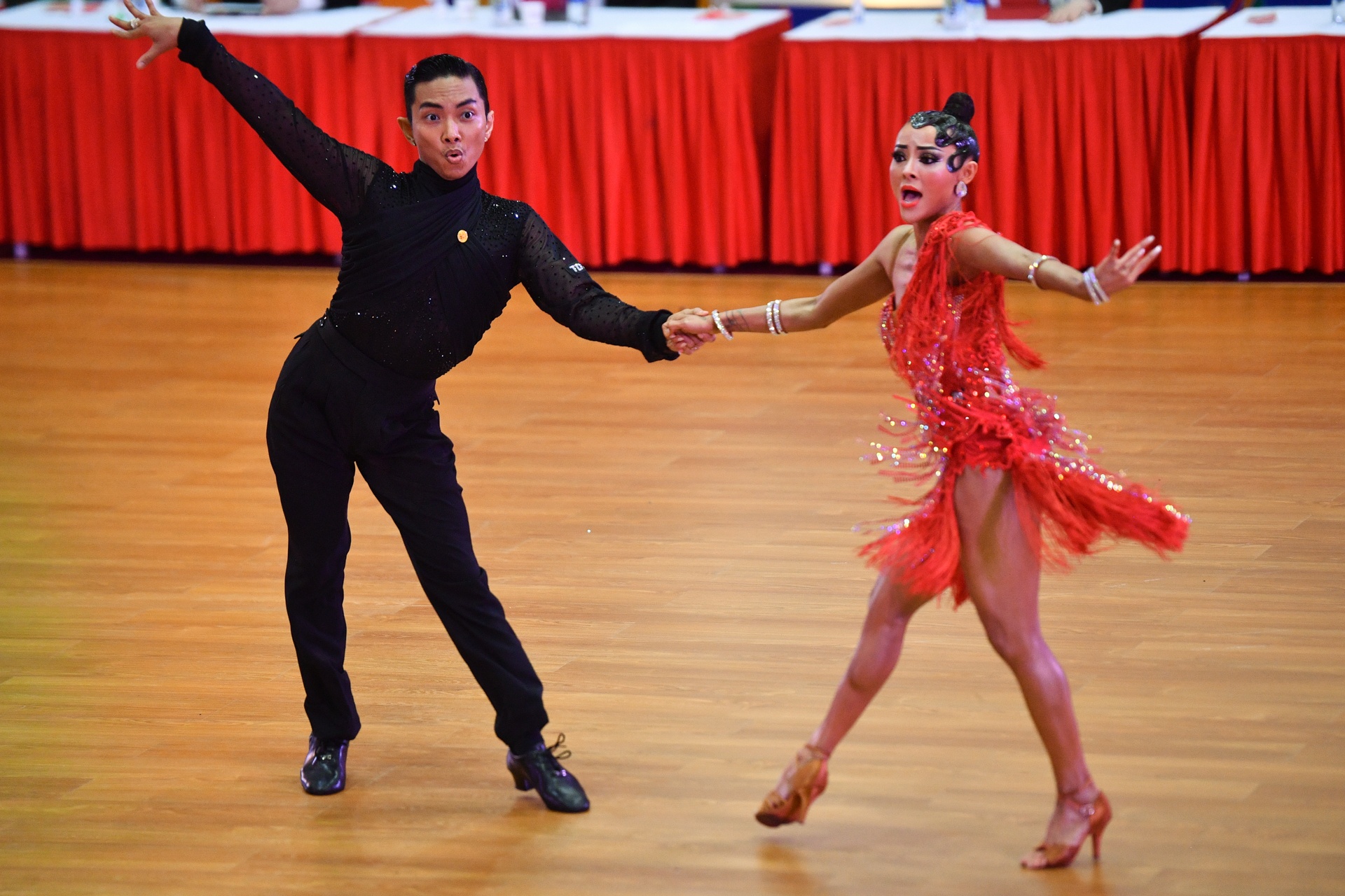 Phan Hien dancesport Sea games anh 1