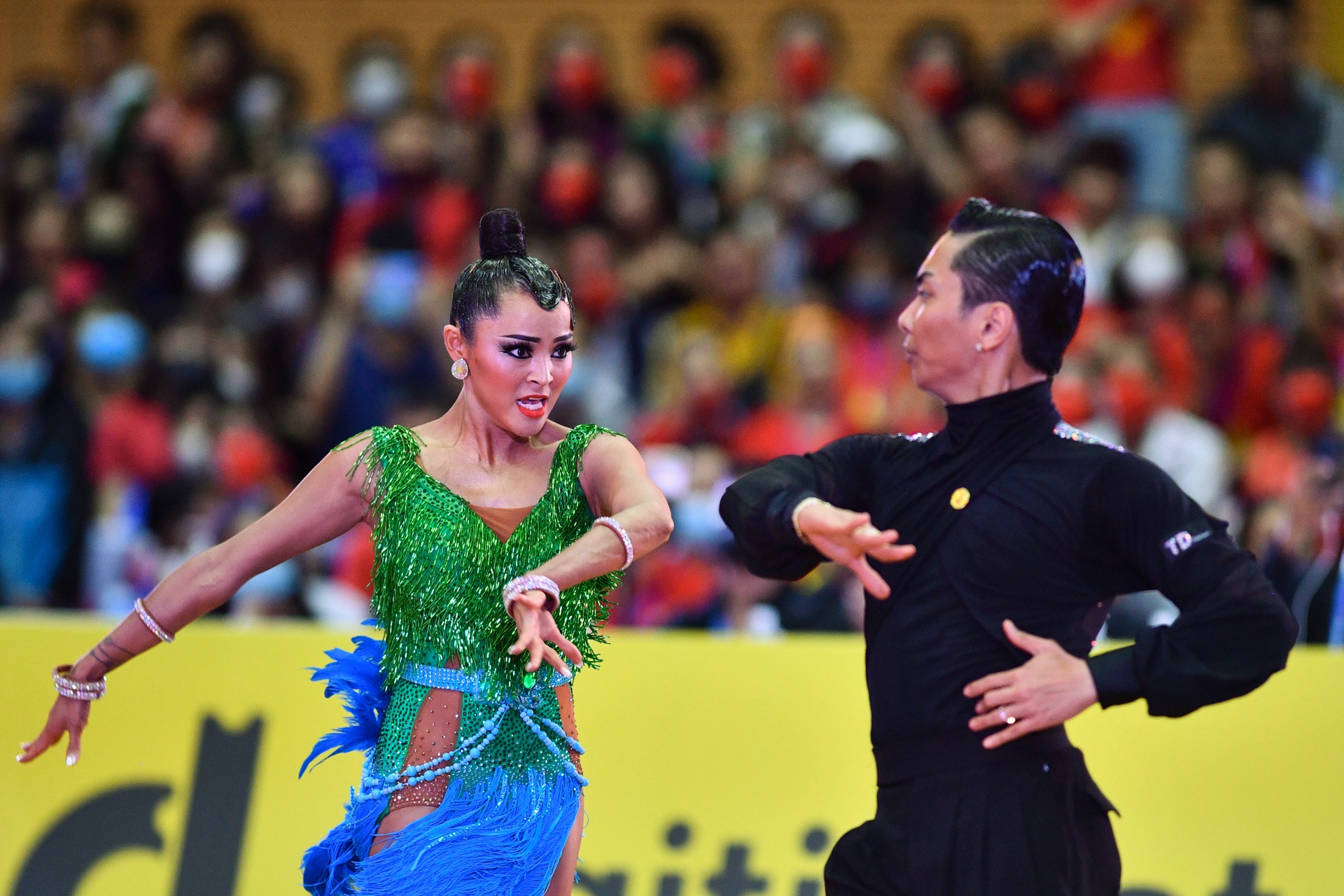 Phan Hien dancesport Sea games anh 5