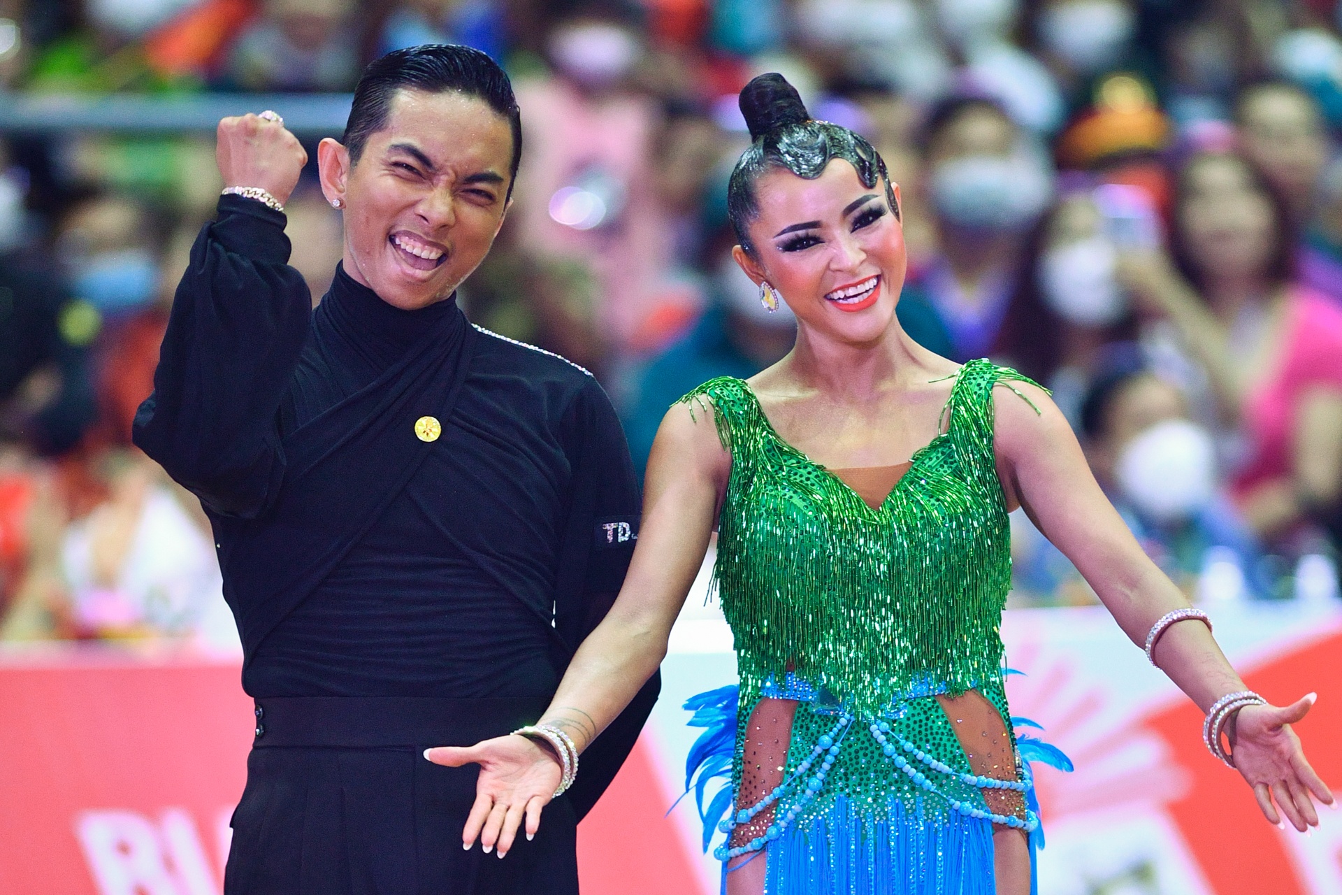 Phan Hien dancesport Sea games anh 8