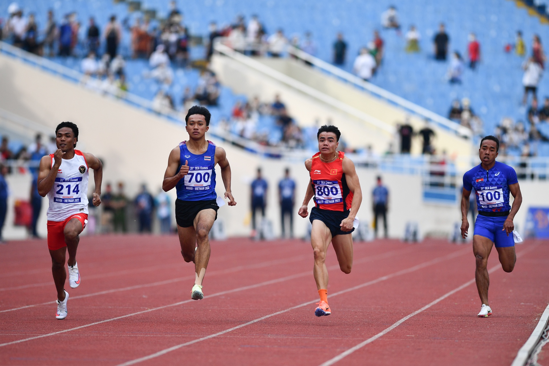 Puripol Boonson Thailand anh 1