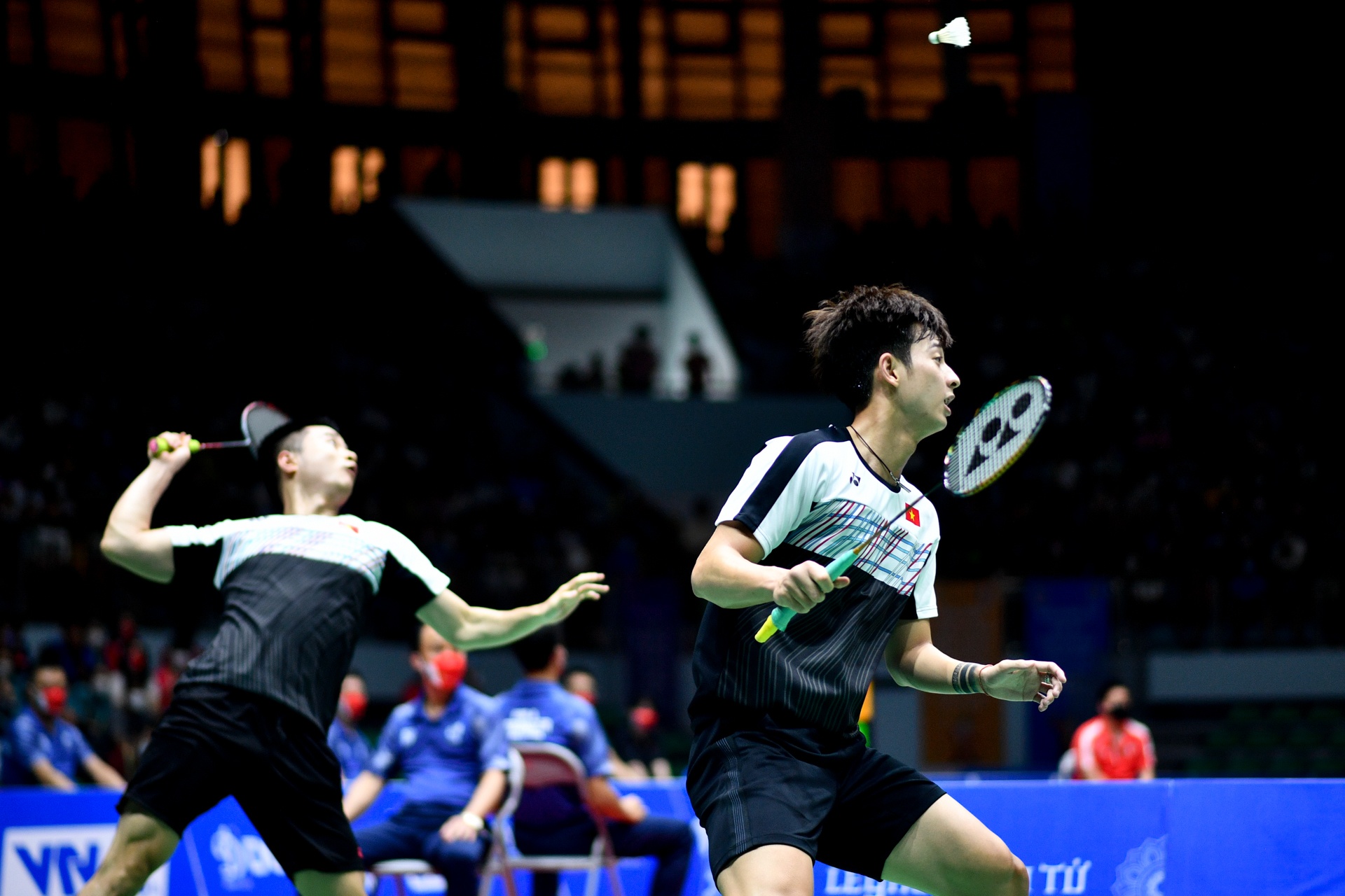 Hot boy cau long anh 3