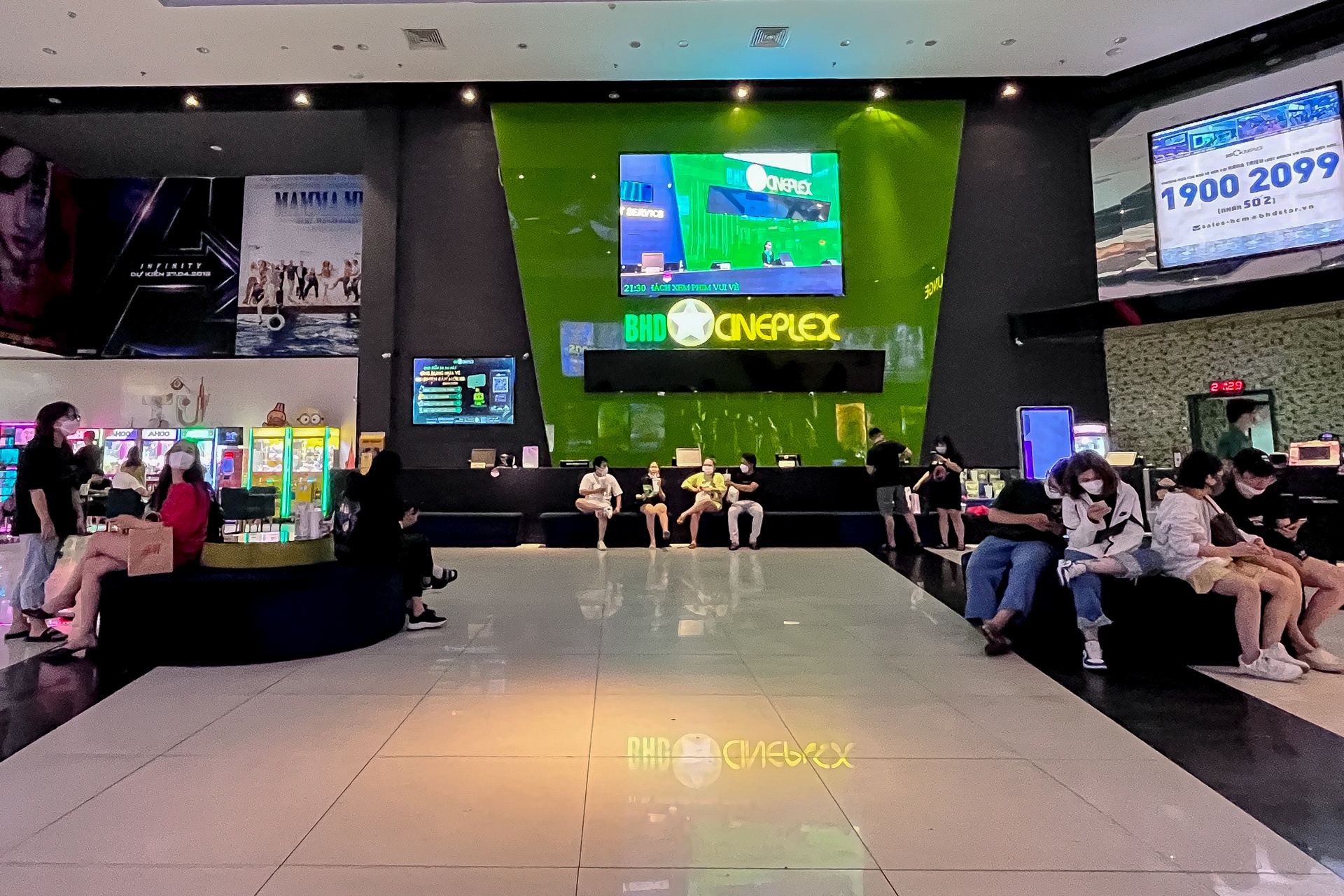 Phim Em va Trinh vang khan gia anh 8