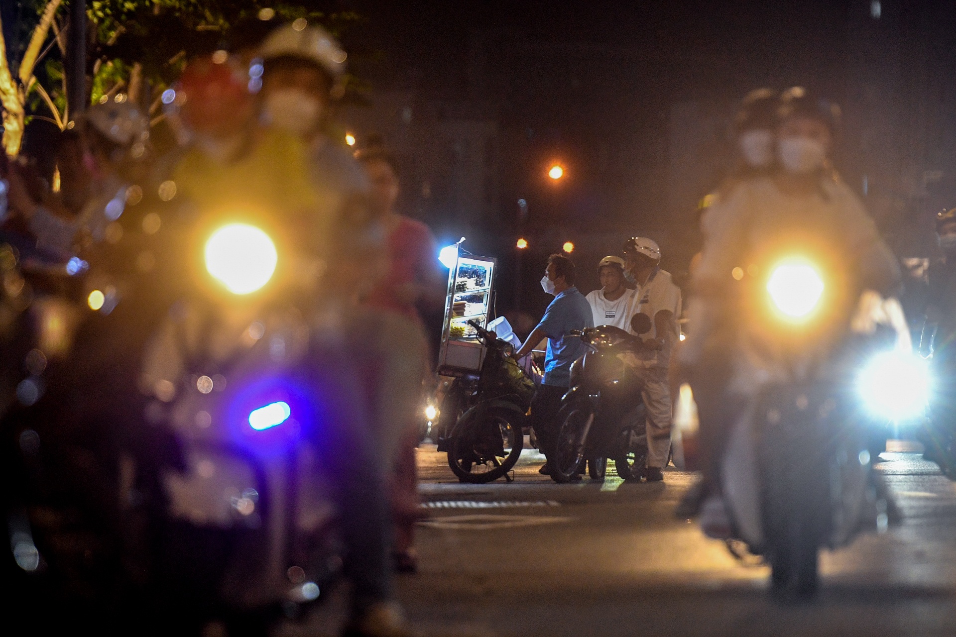 lan chiem le duong cong vien ben Bach Dang anh 6