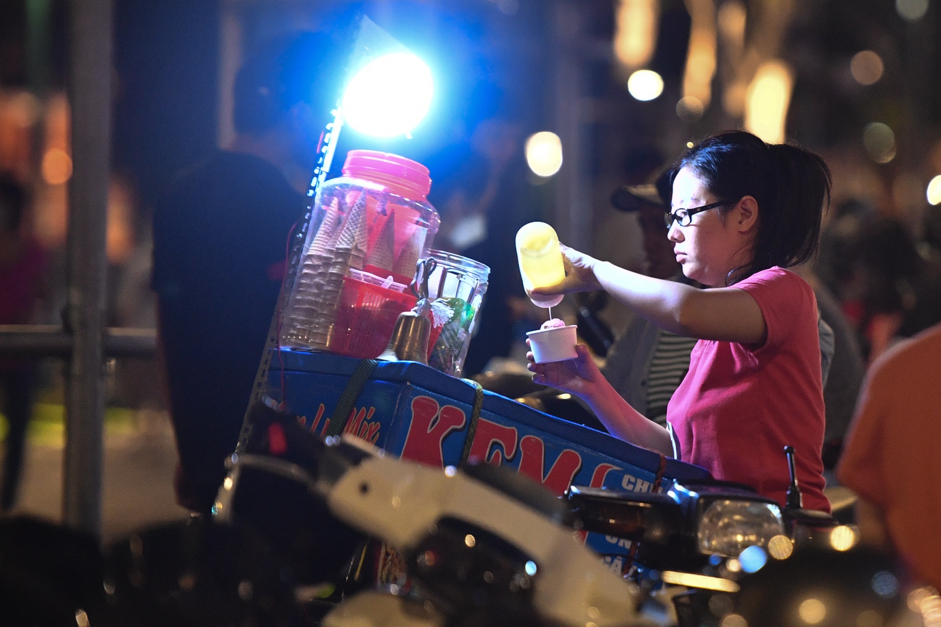 lan chiem le duong cong vien ben Bach Dang anh 10