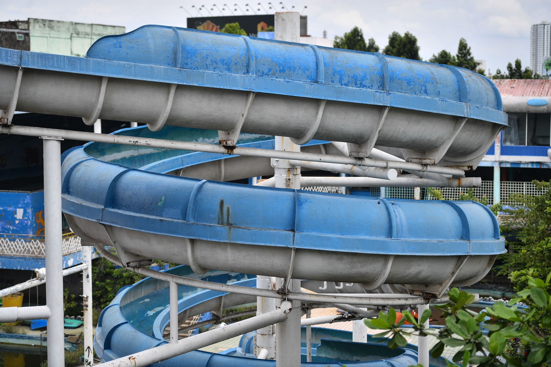 Cong vien nuoc Dai The Gioi bo hoang o TP.HCM anh 9