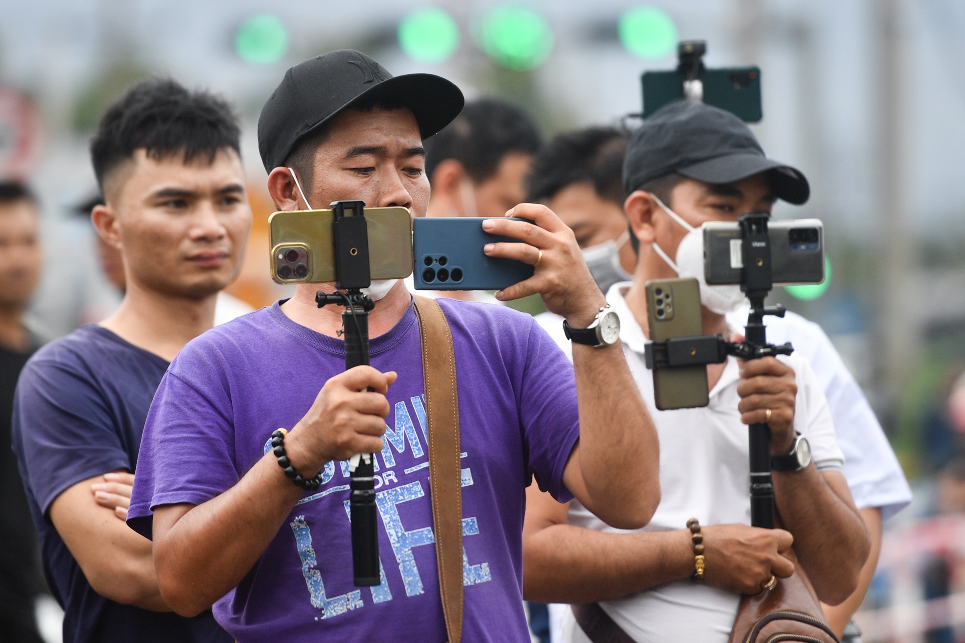 chay karaoke Binh Duong anh 2