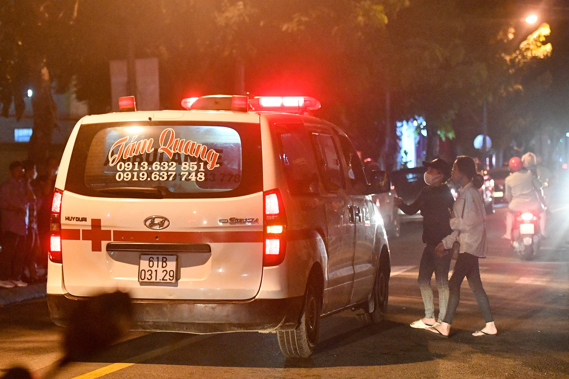 chay quan karaoke Binh Duong anh 7