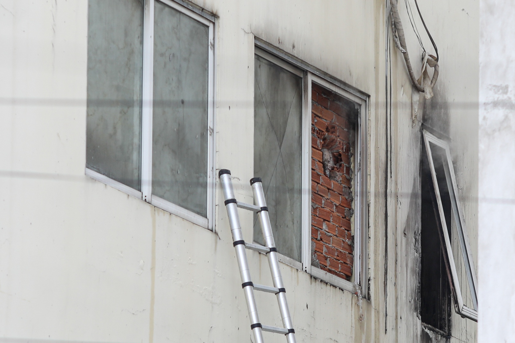 quan karaoke Binh Duong chay anh 4