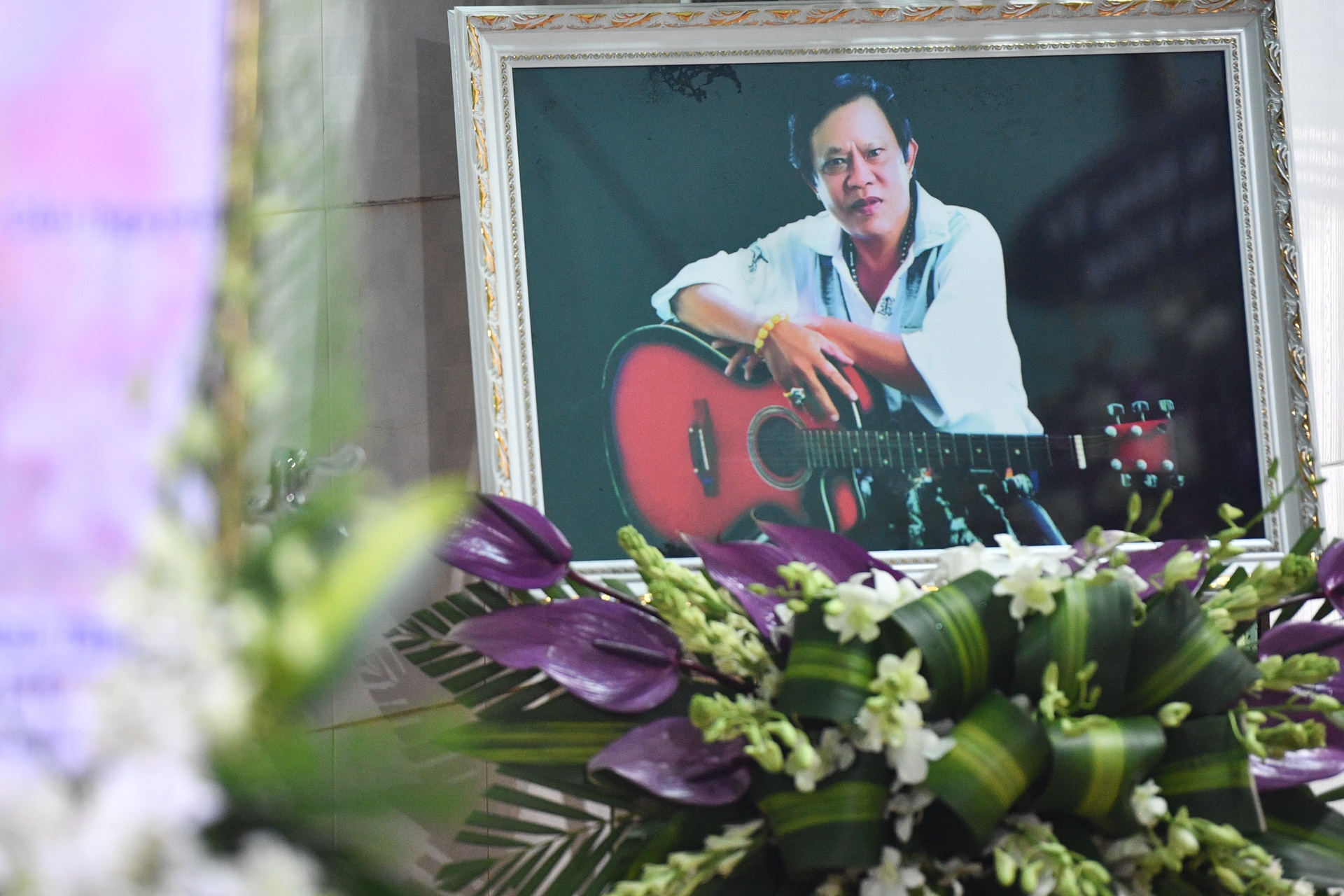 Le tang nhac si Vinh Su hinh anh