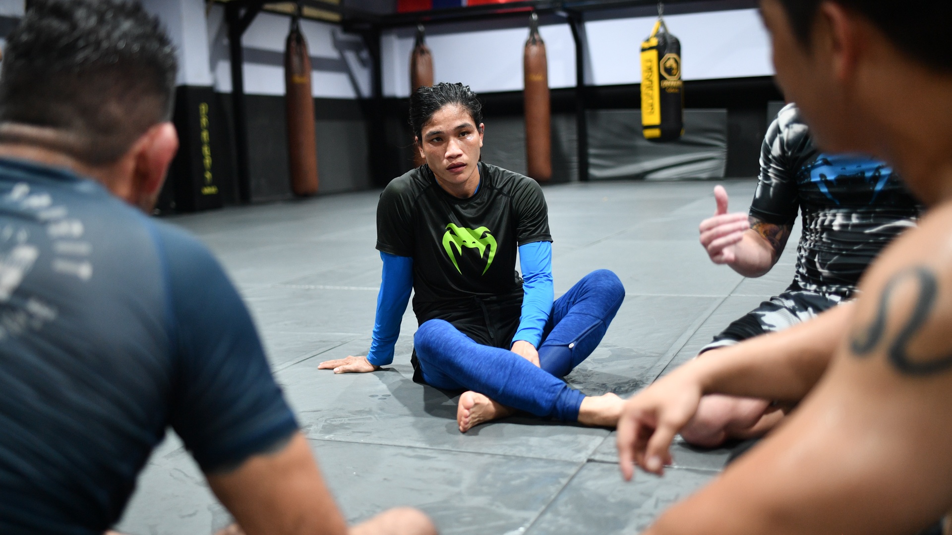 tập luyện giải MMA ảnh 19 tap luyen giai MMA anh 19