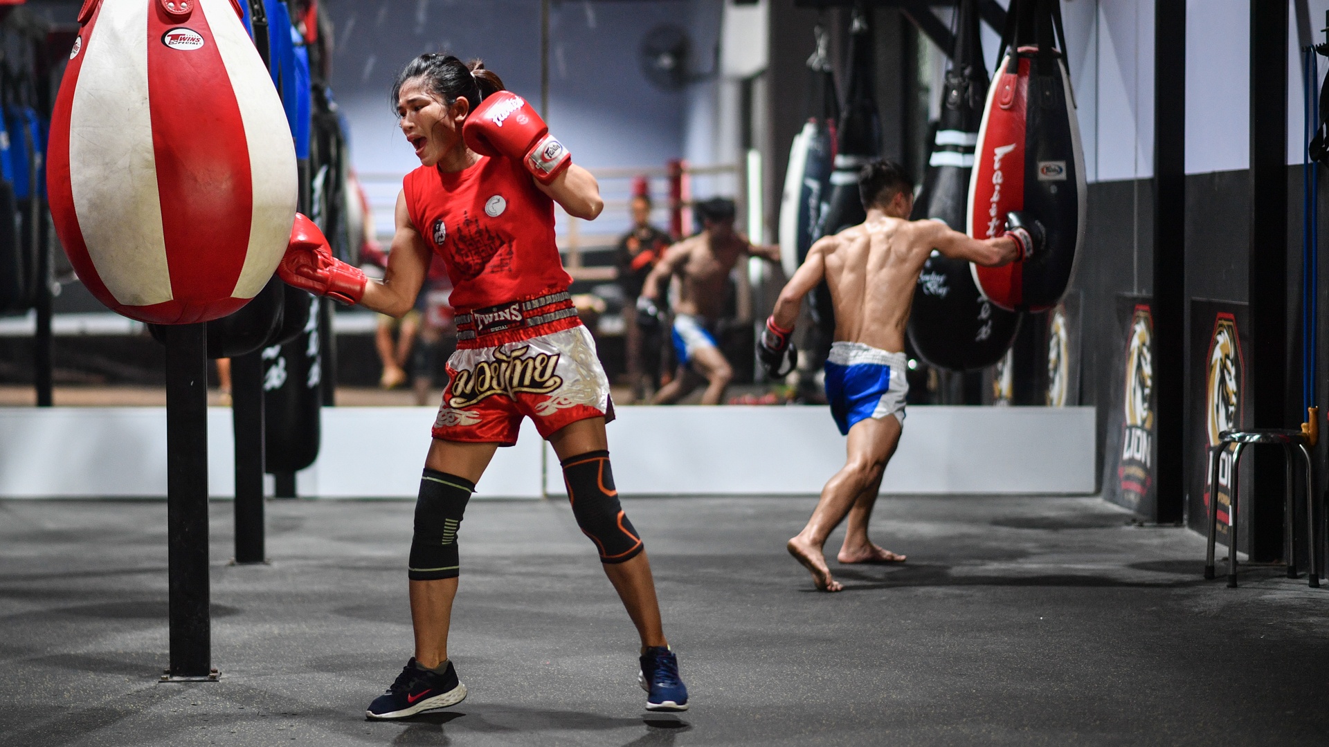 tập luyện giải MMA ảnh 2 tap luyen giai MMA anh 2