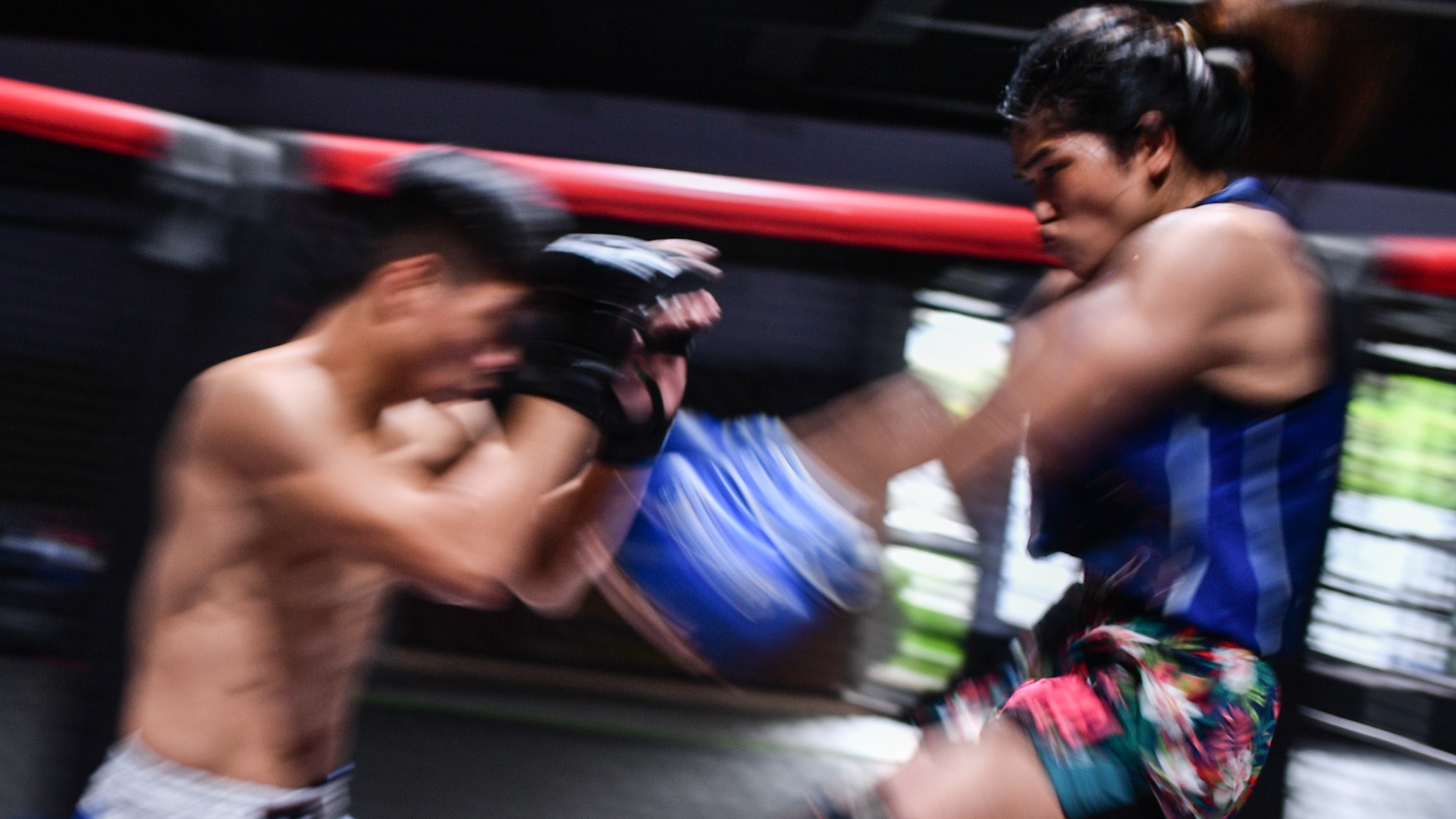 tập luyện giải MMA ảnh 9 tap luyen giai MMA anh 9
