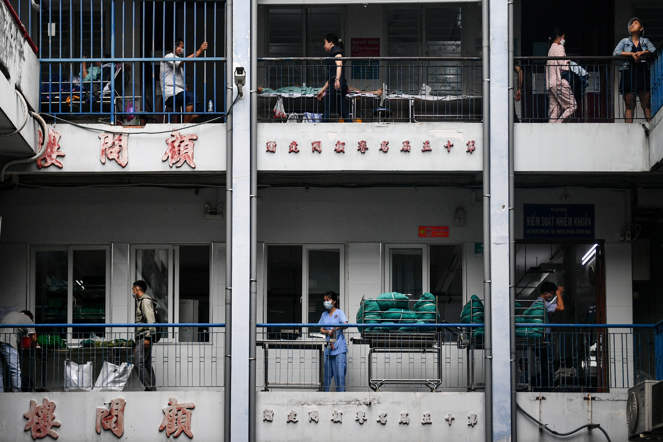 Benh vien TP.HCM xuong cap anh 2