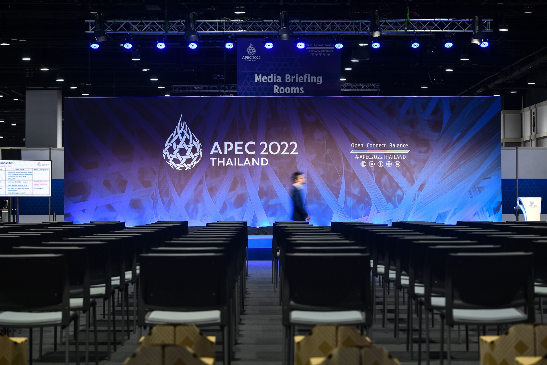 noi to chuc APEC 2022 anh 9