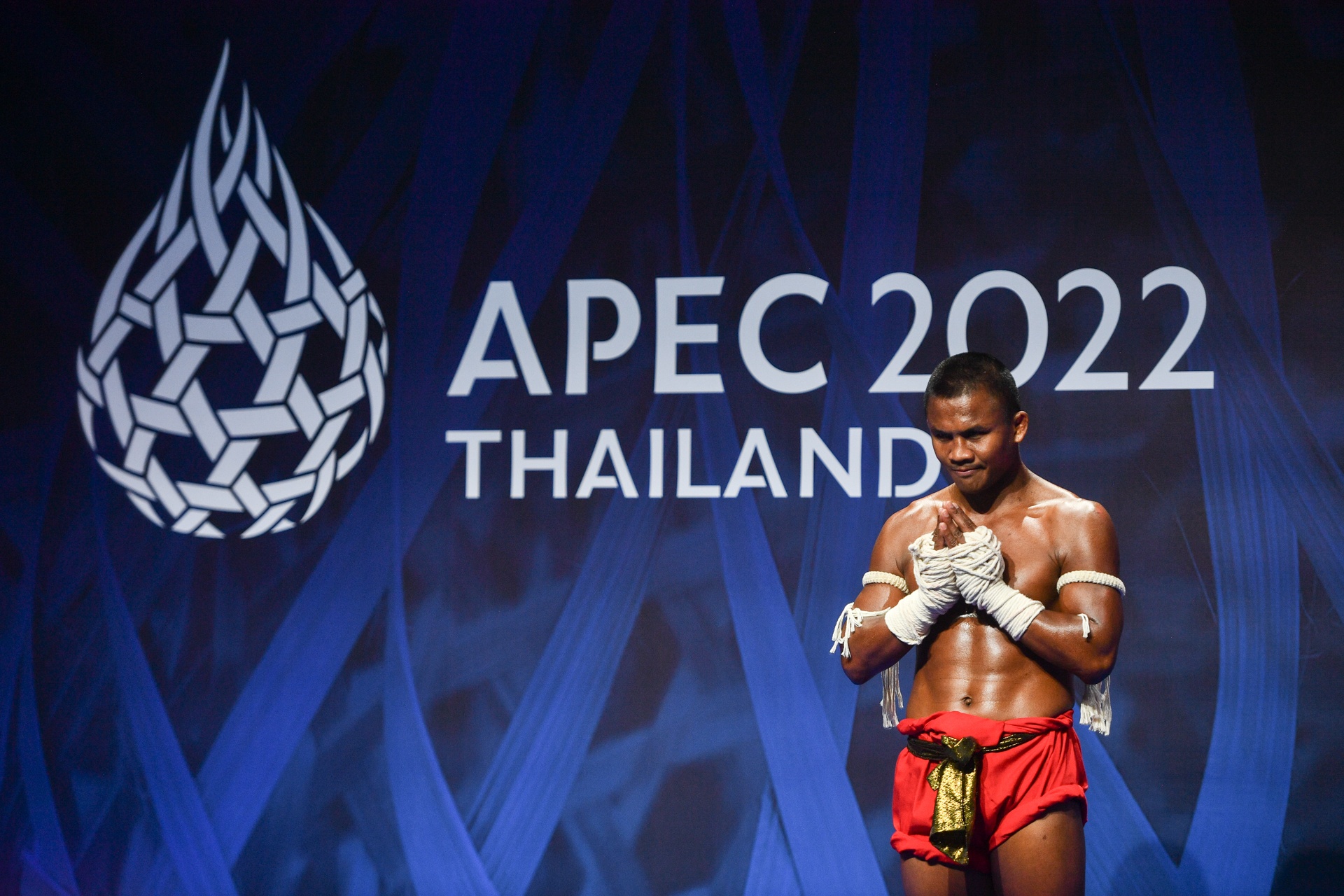 Buakaw tai APEC 2022 anh 2
