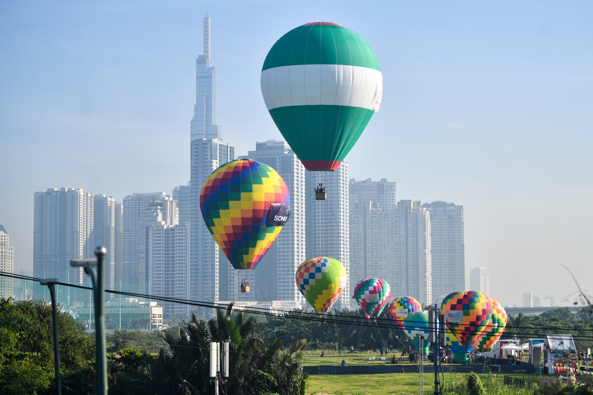 trai nghiem khinh khi cau anh 10