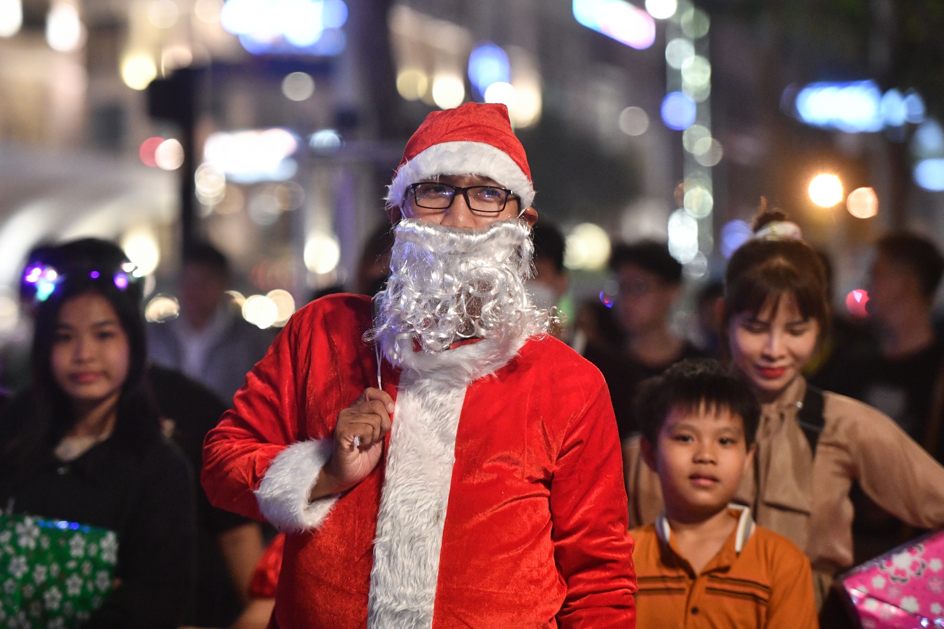 Giang sinh 2022 tai TP.HCM anh 15