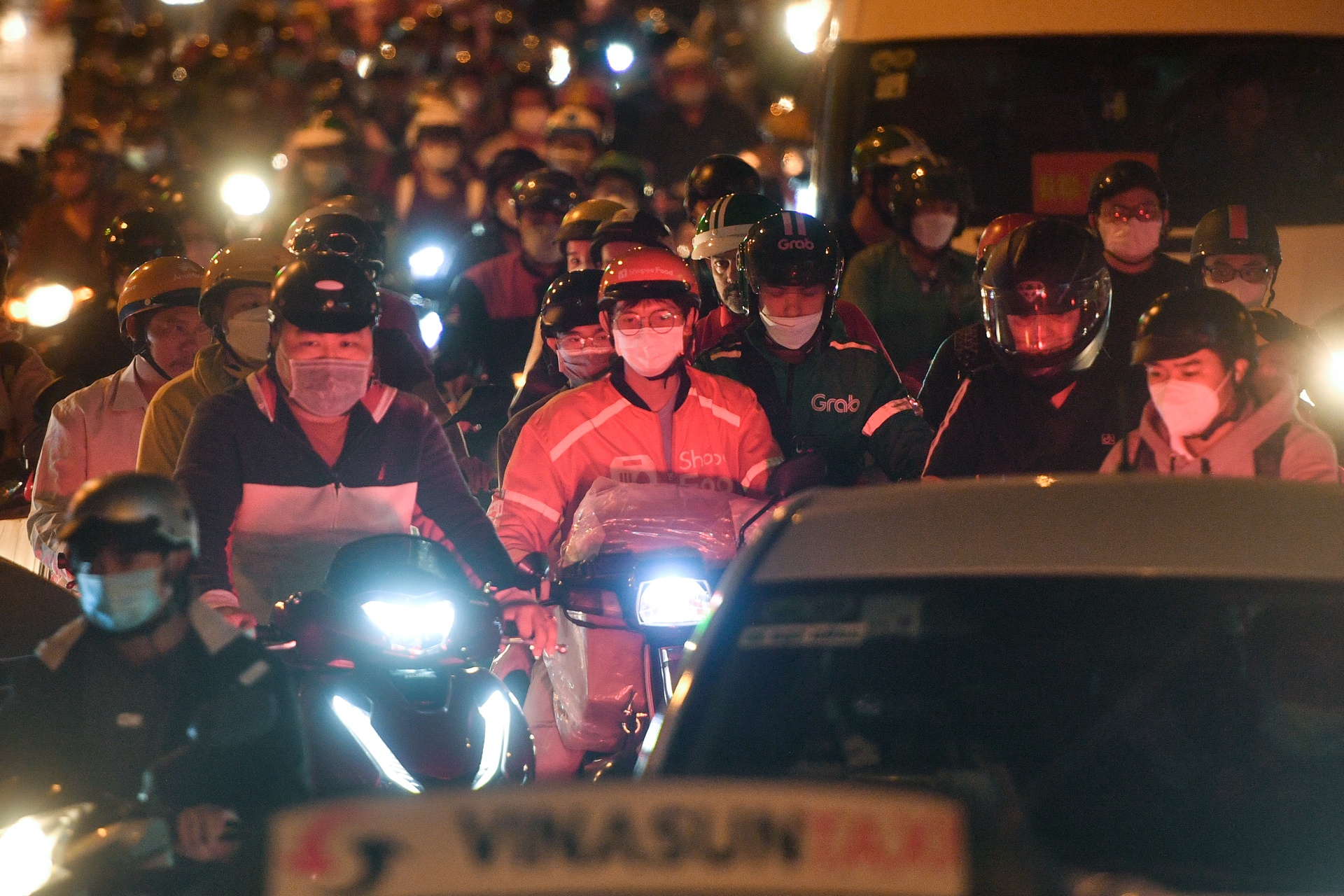 San bay Tet Duong lich anh 10