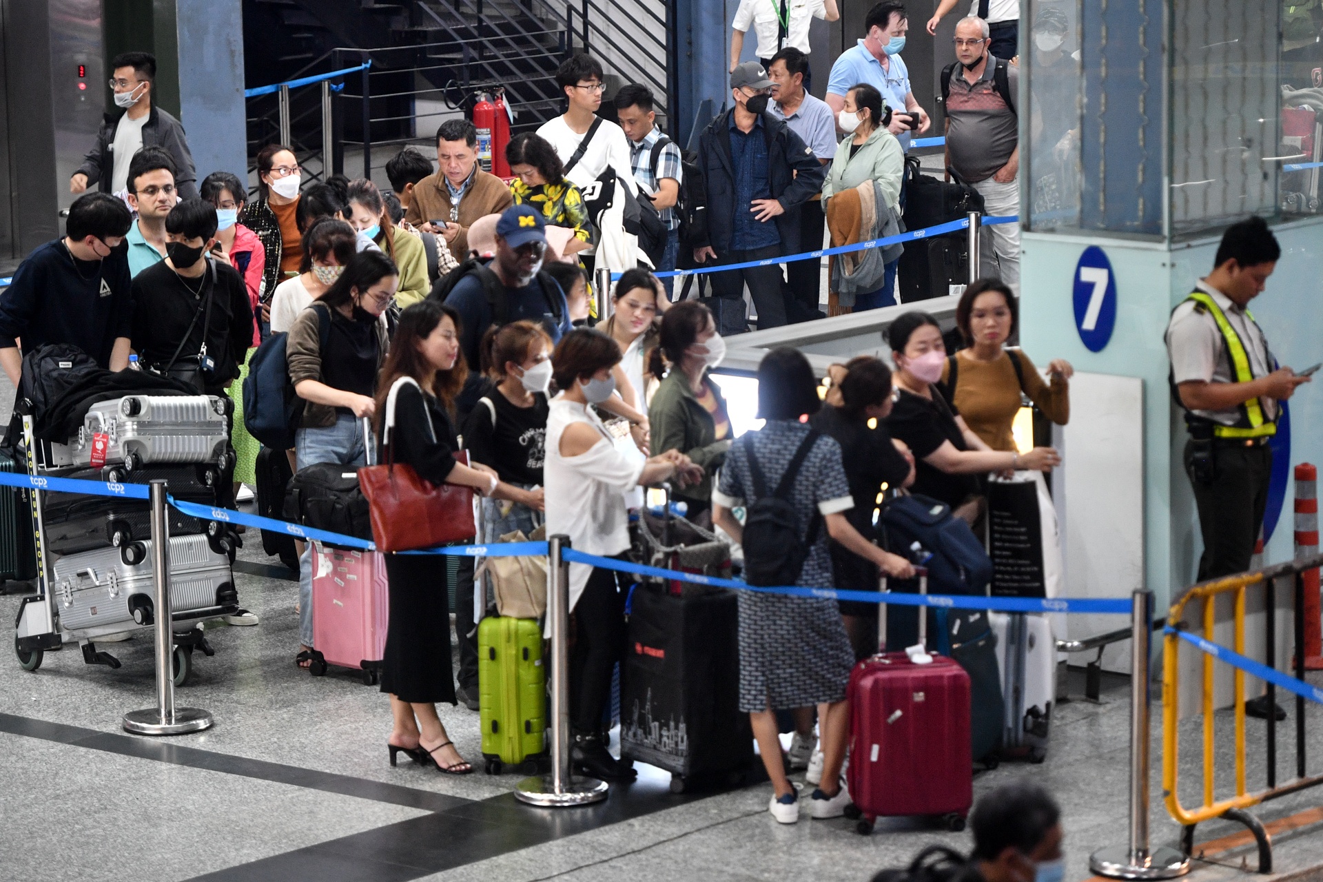 San bay Tet Duong lich anh 3