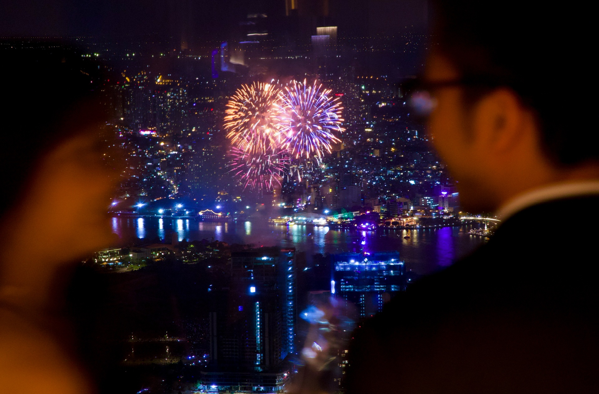 Phao hoa TP.HCM chao 2023 anh 9