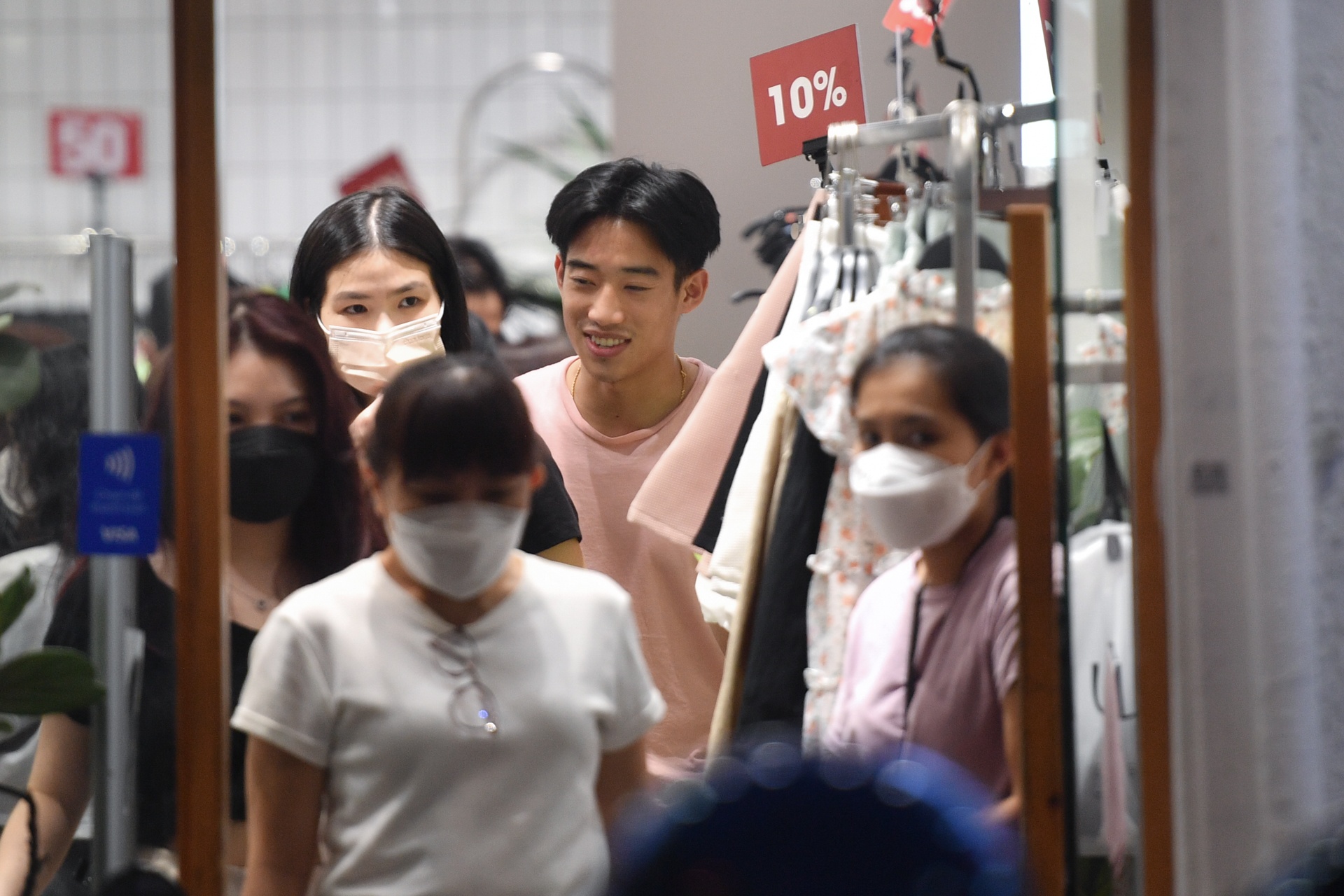 mua sam tet TP.HCM anh 4