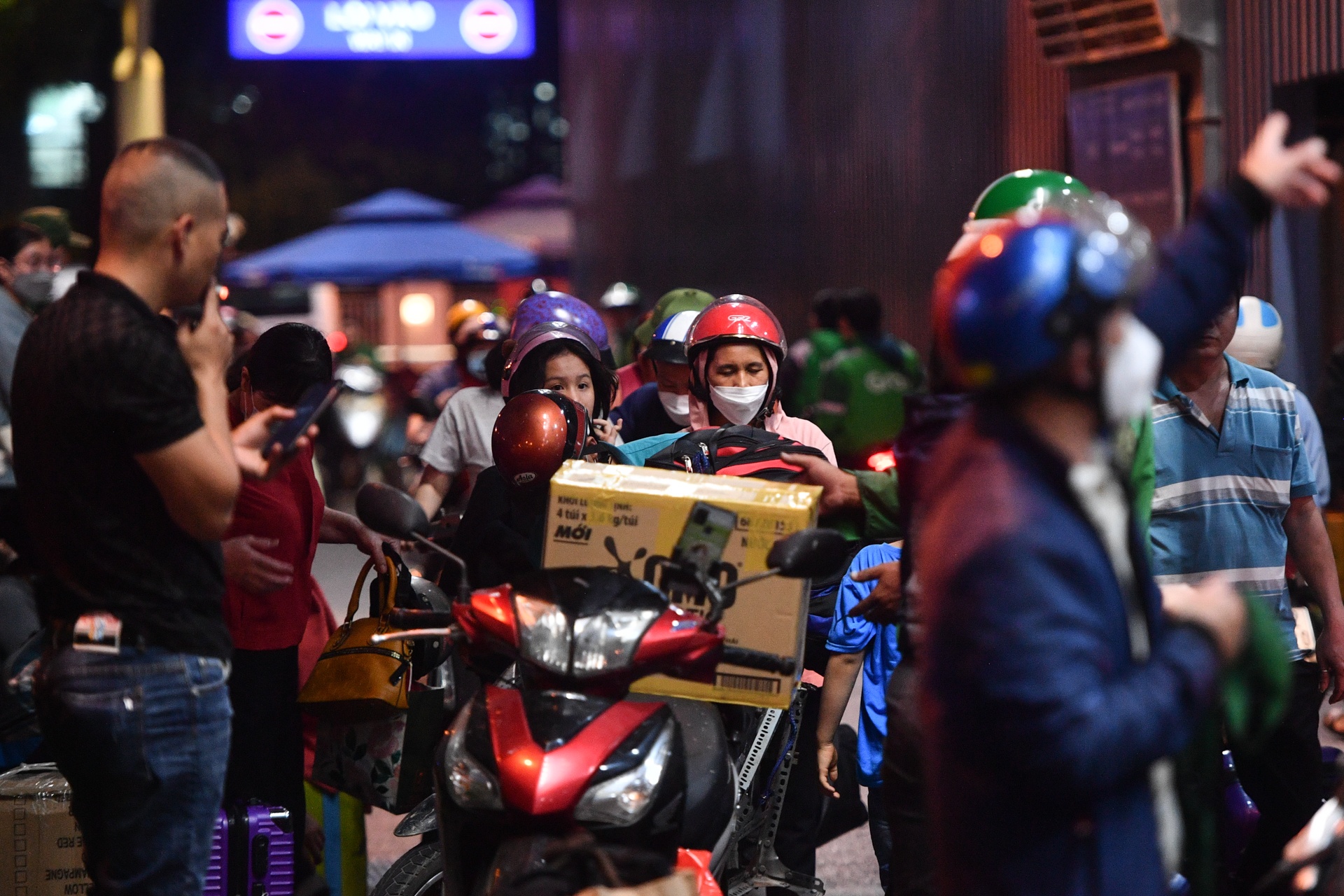 san bay dip Tet anh 10