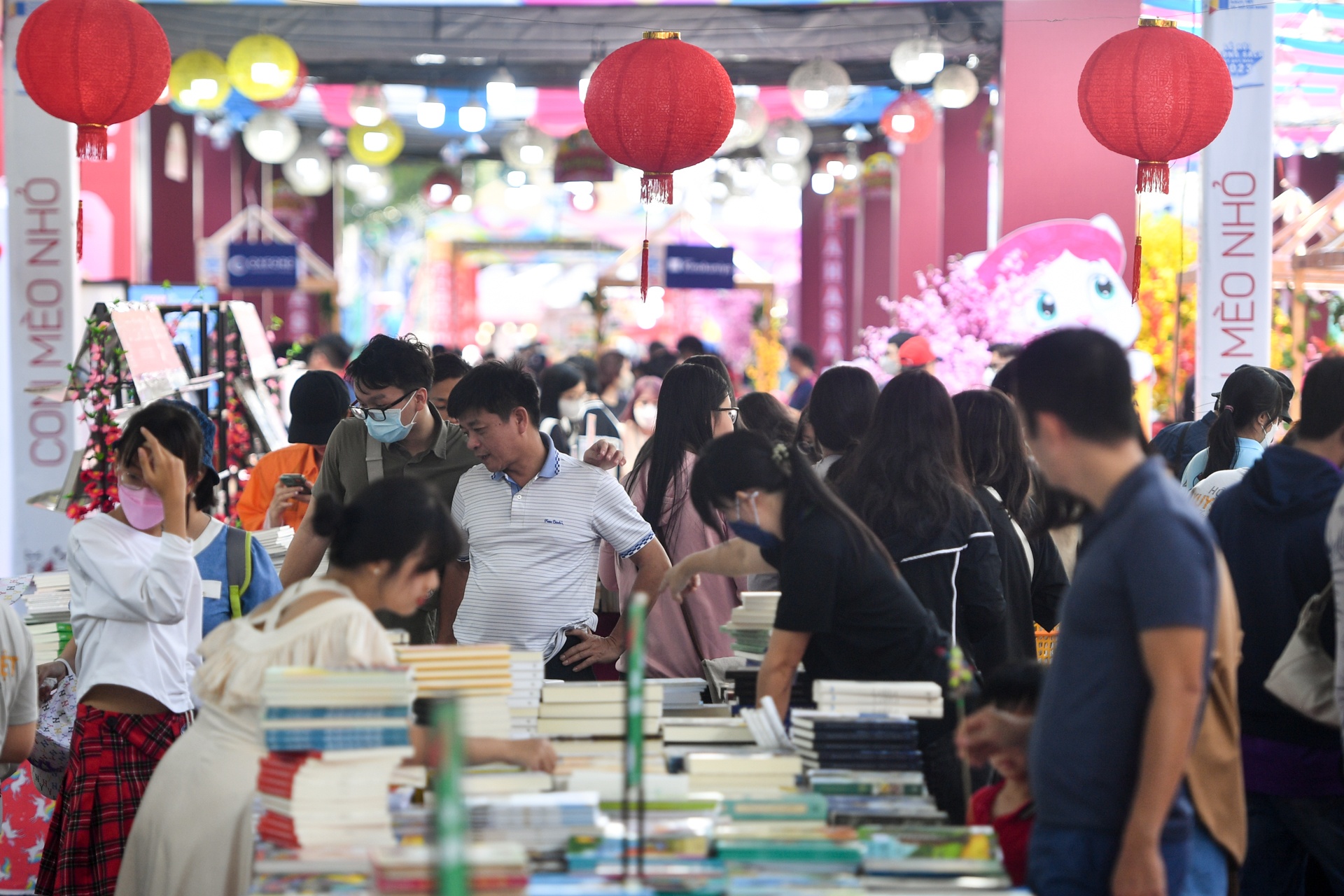 duong sach Tet 2023 anh 8