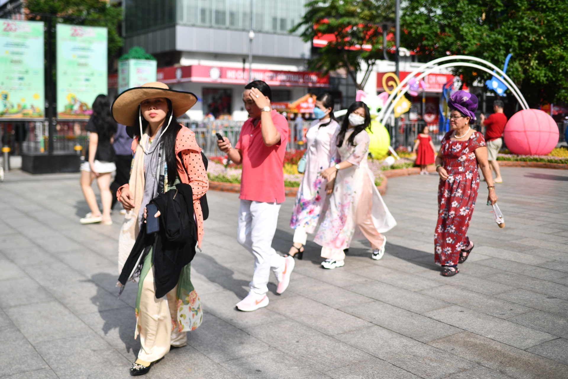 duong hoa Nguyen Hue anh 6