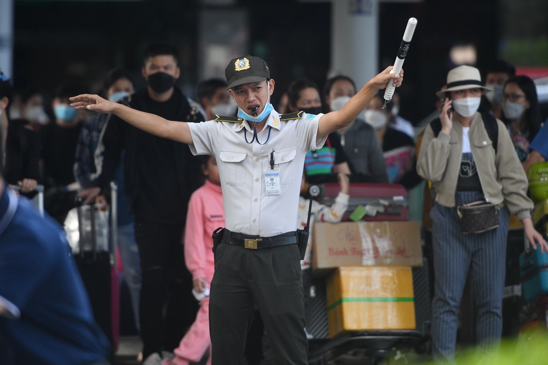 san bay mung 5 Tet anh 6