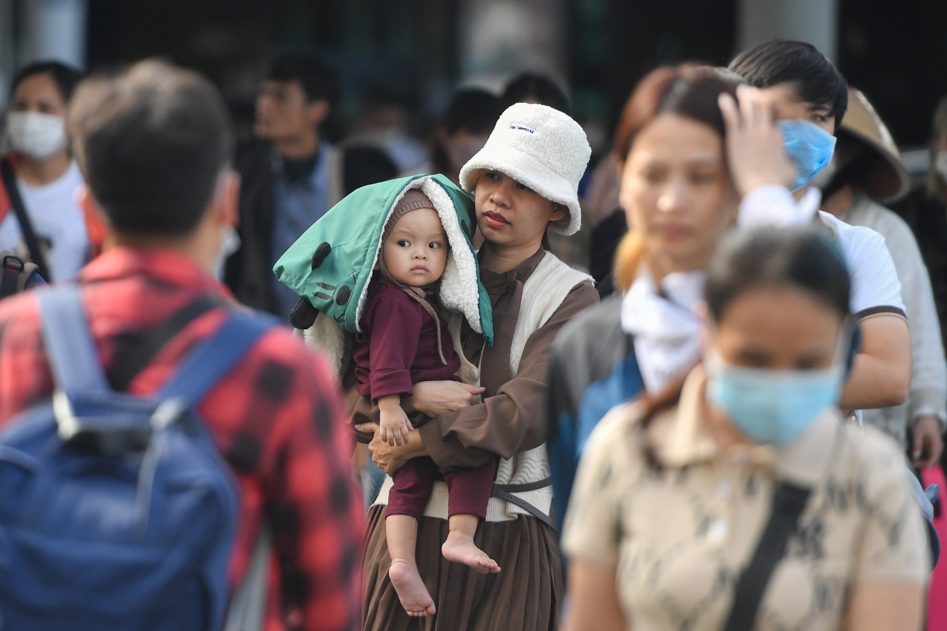 san bay mung 5 Tet anh 1