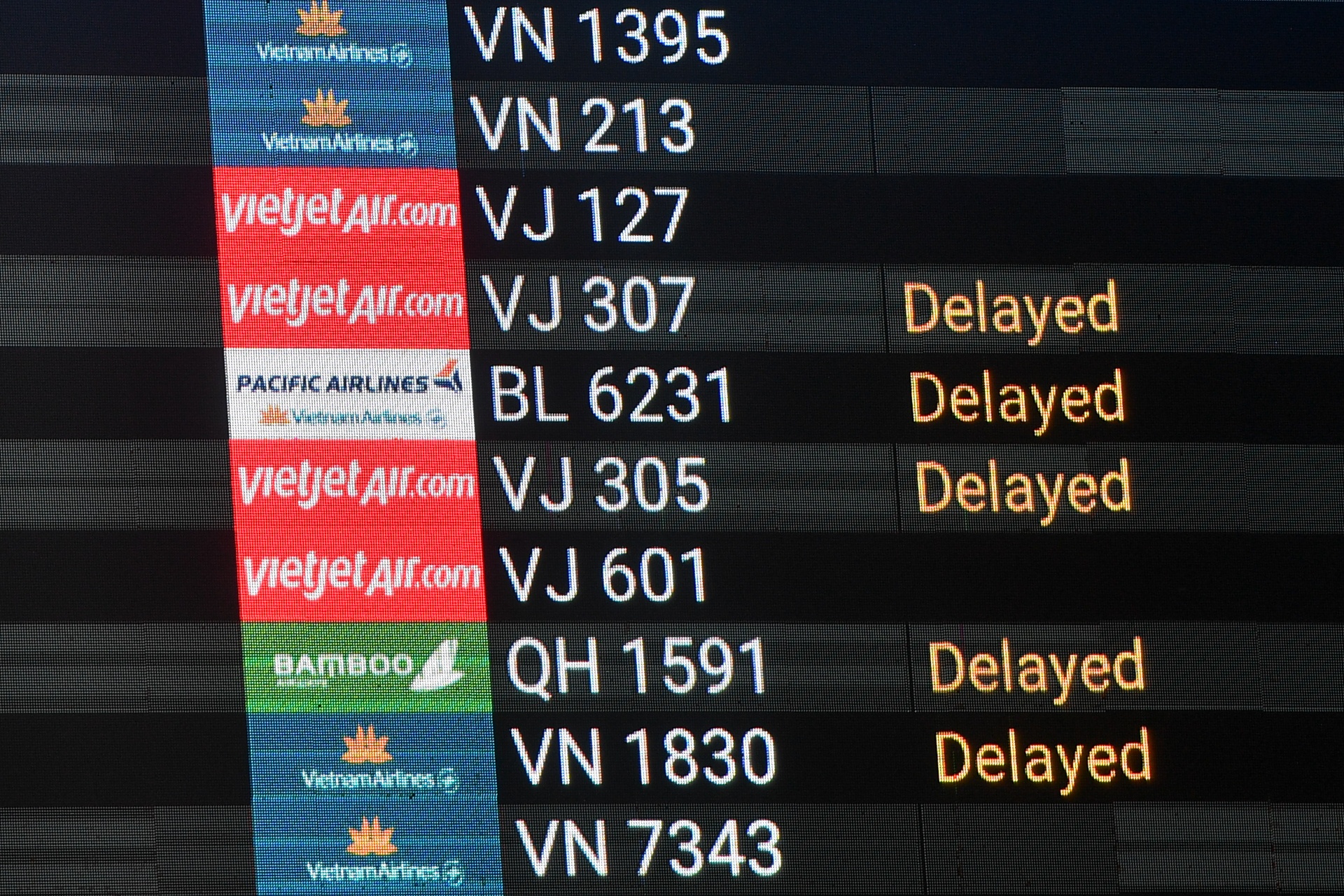 san bay mung 5 Tet anh 7