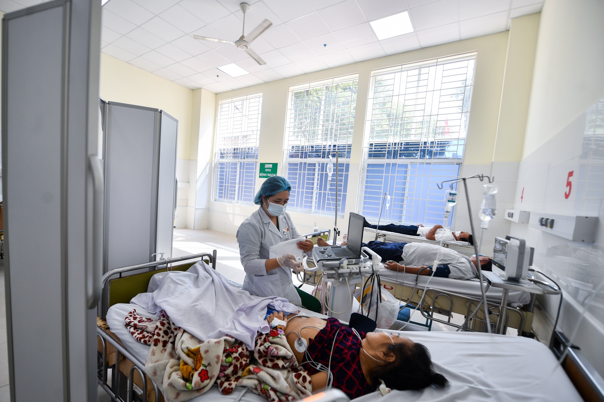 Benh vien Nguyen Trai anh 10