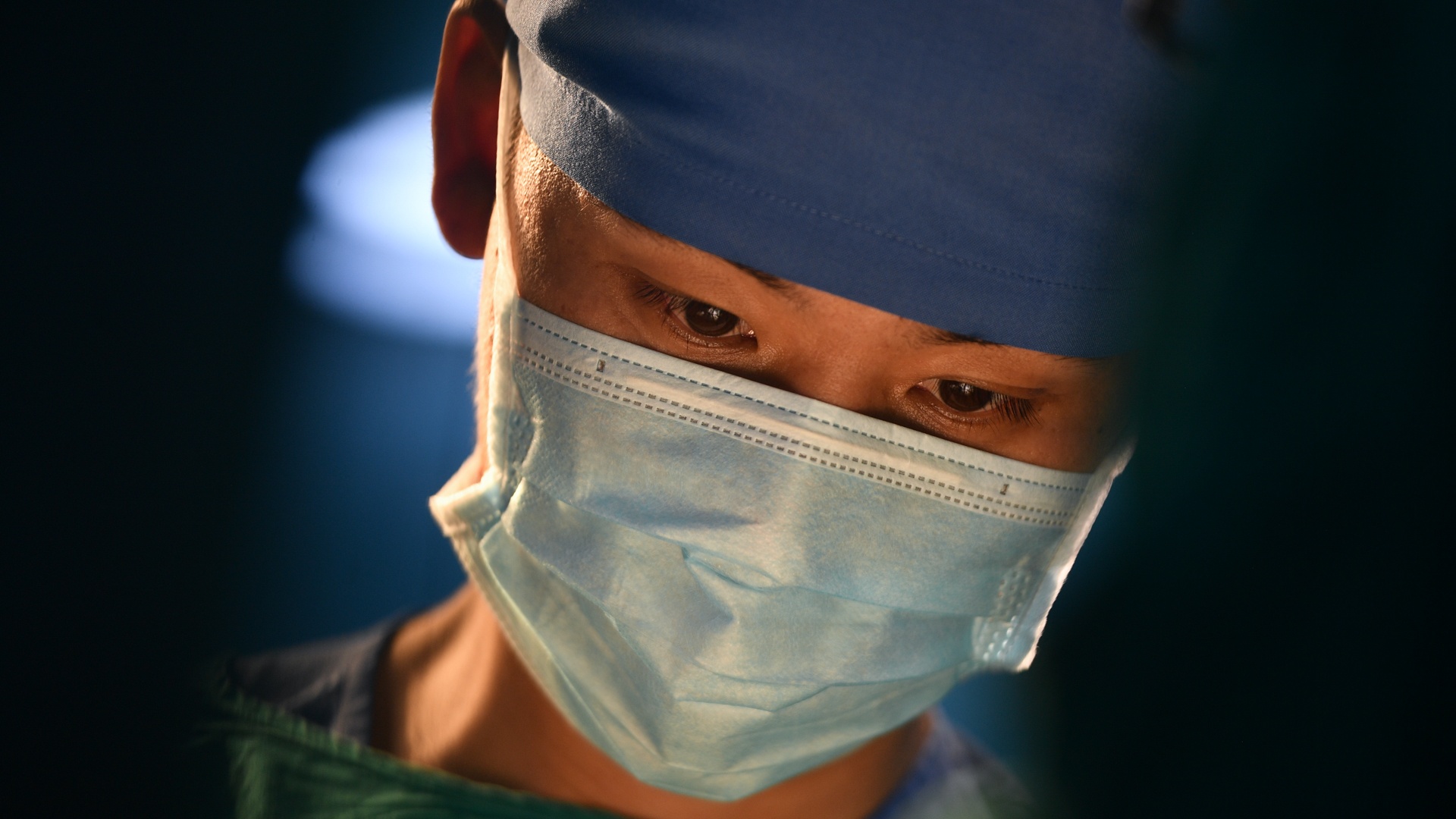 bac si be dau bu anh 13