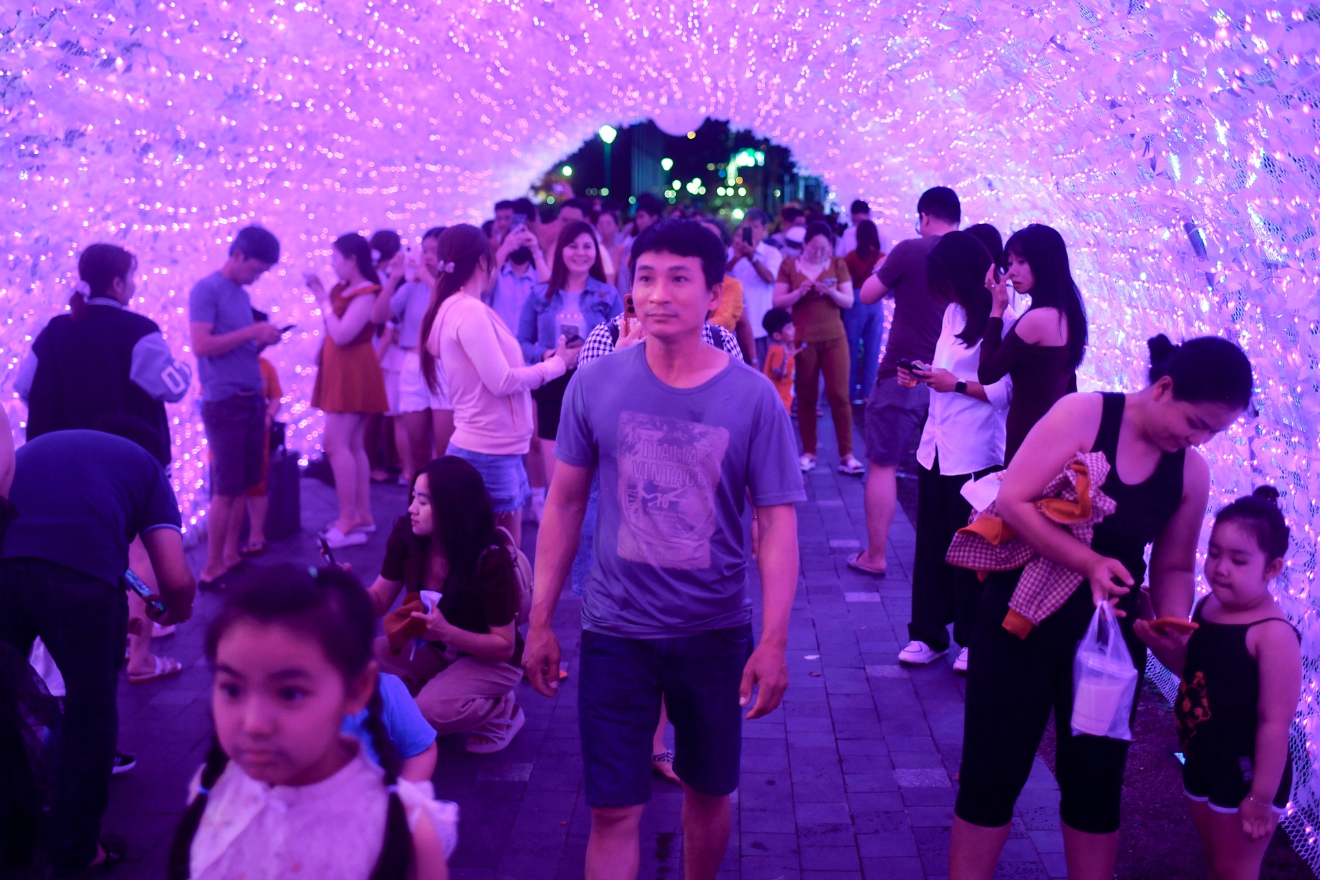 den LED ben Bach Dang anh 15